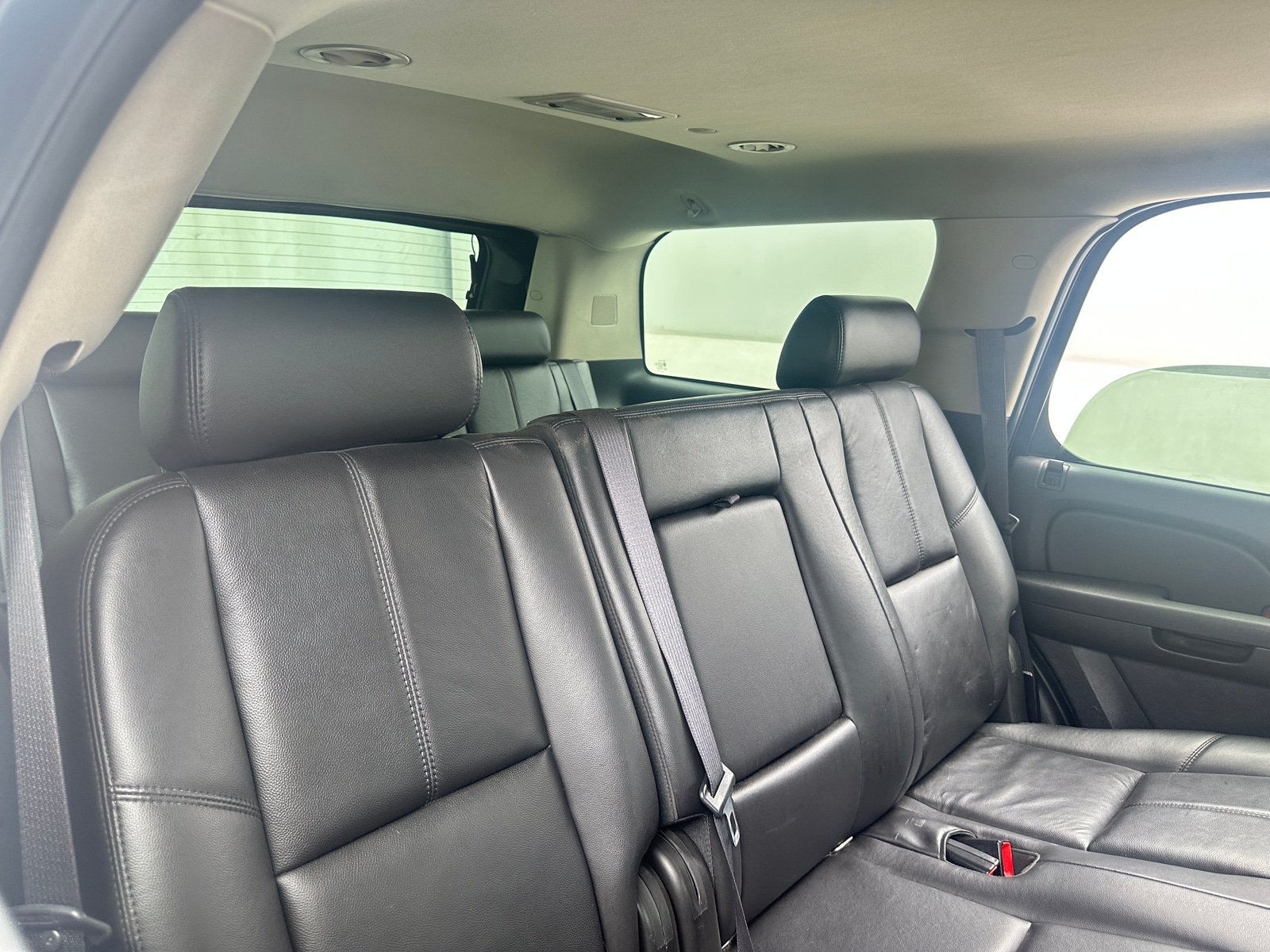 Thumbnail: 2010 Chevrolet Tahoe - 5