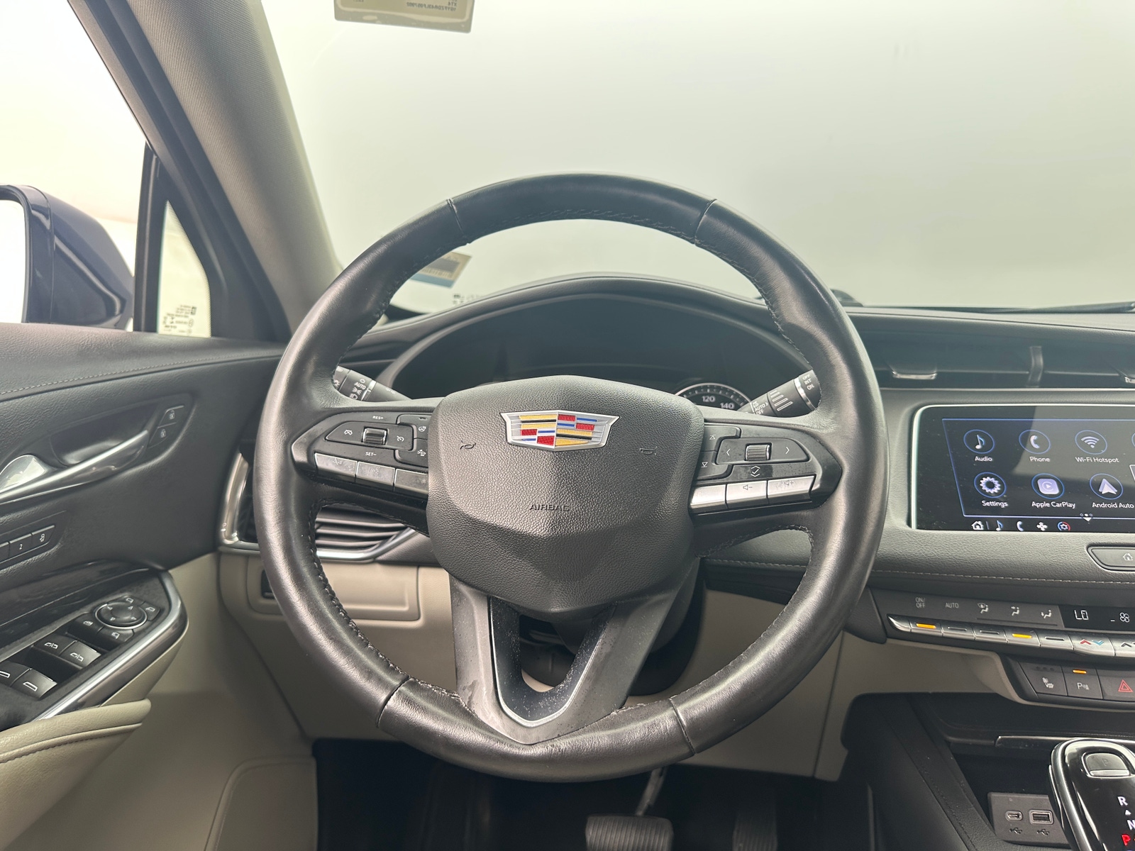 Thumbnail: 2020 Cadillac XT4 - 4