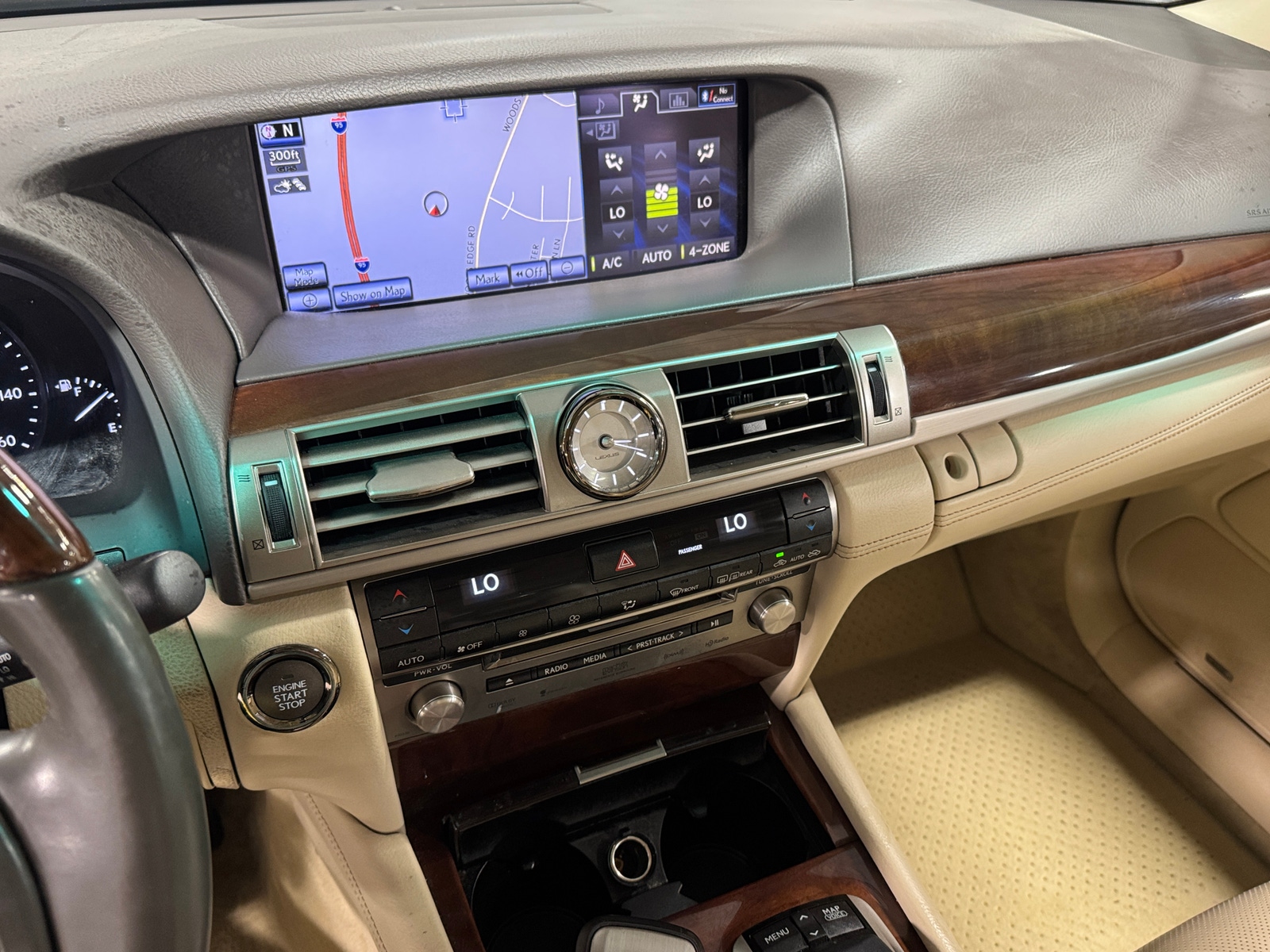Thumbnail: 2013 Lexus LS - 3