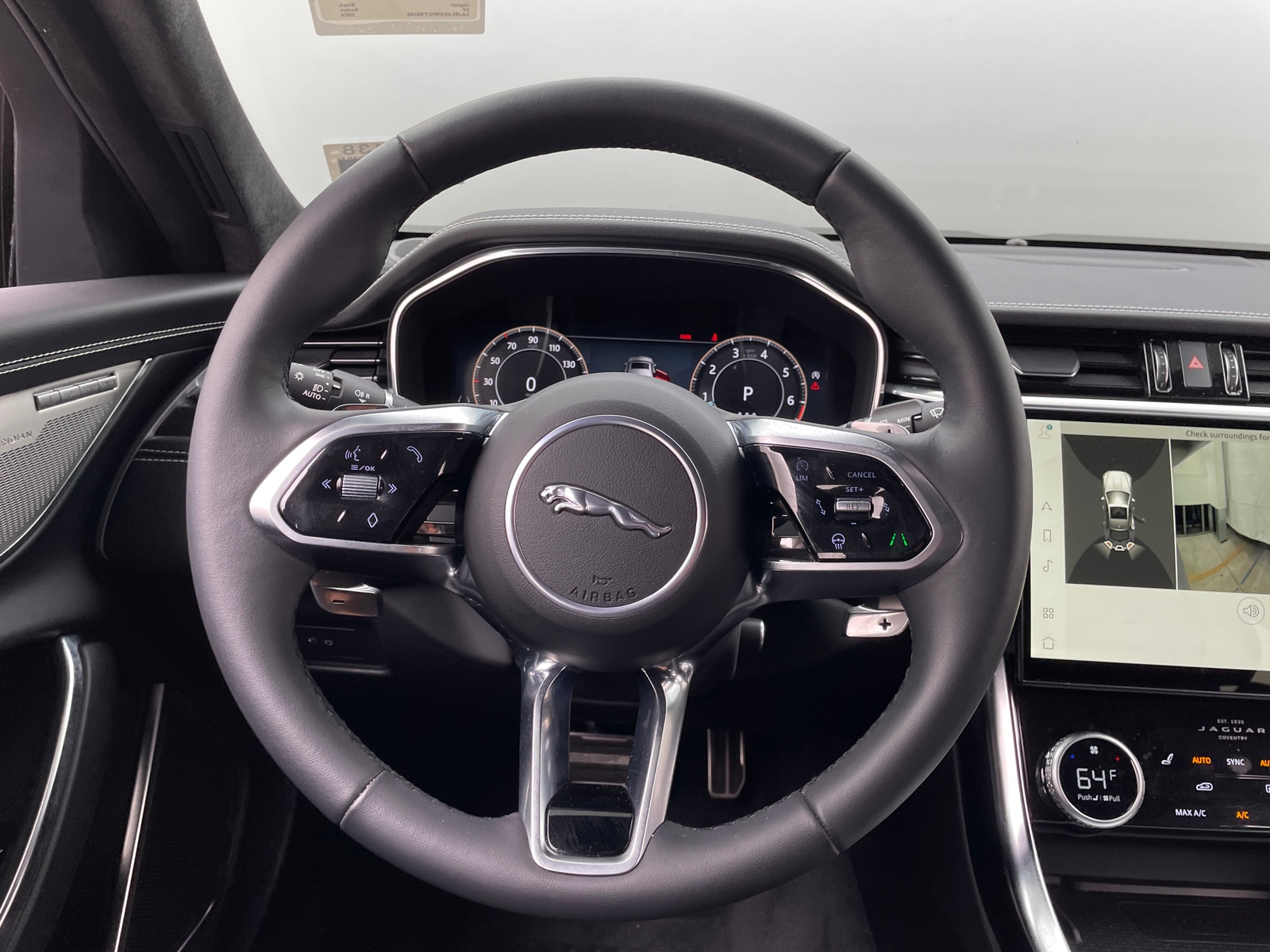 Thumbnail: 2024 Jaguar XF - 4