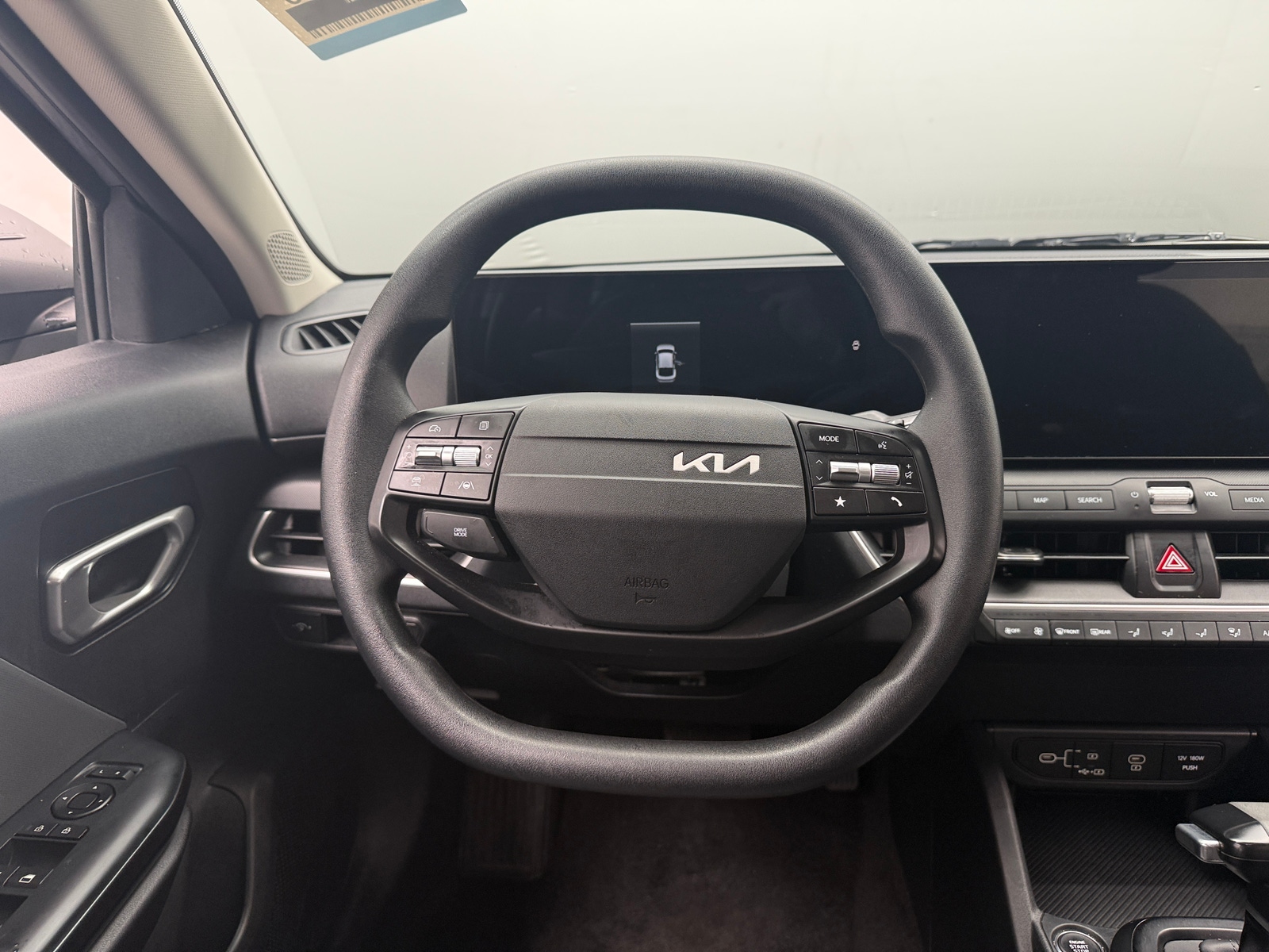 Thumbnail: 2025 Kia K4 - 5