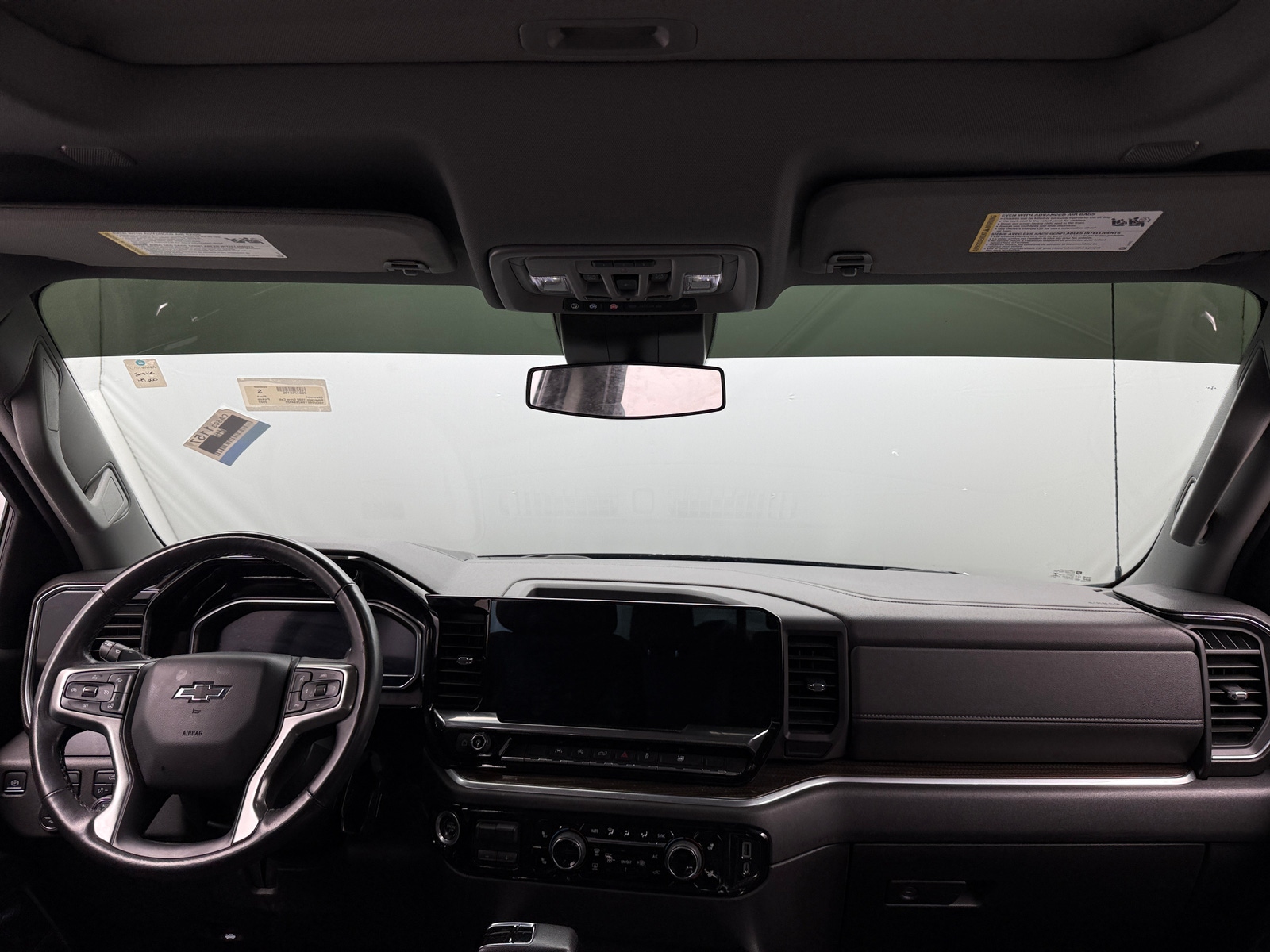 Thumbnail: 2022 Chevrolet Silverado 1500 - 3