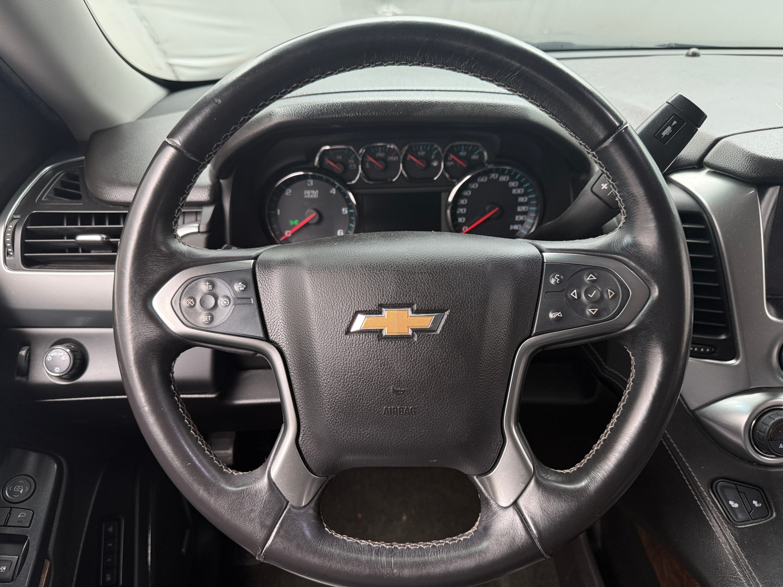 Thumbnail: 2018 Chevrolet Tahoe - 4