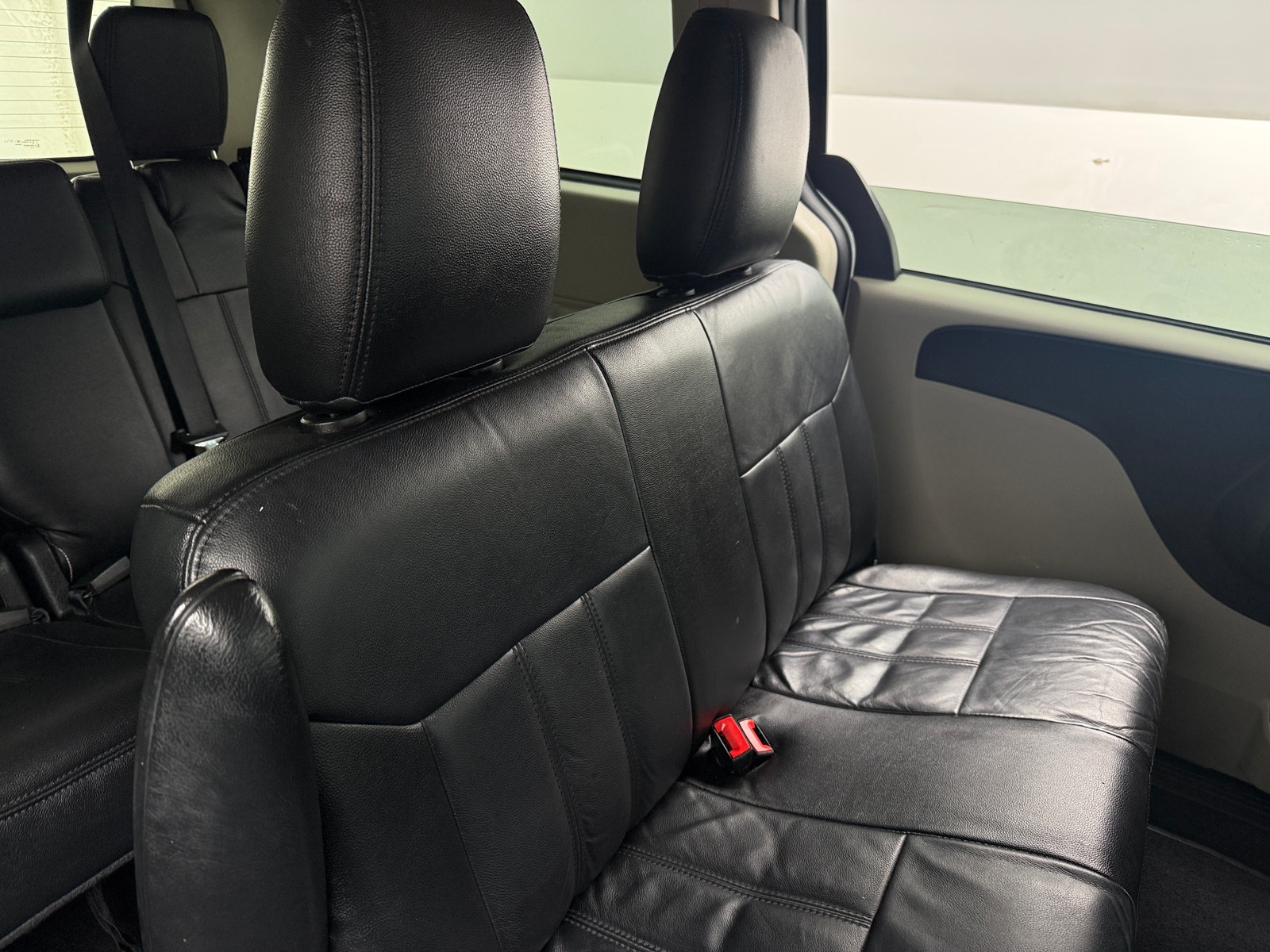 Thumbnail: 2019 Dodge Grand Caravan - 6