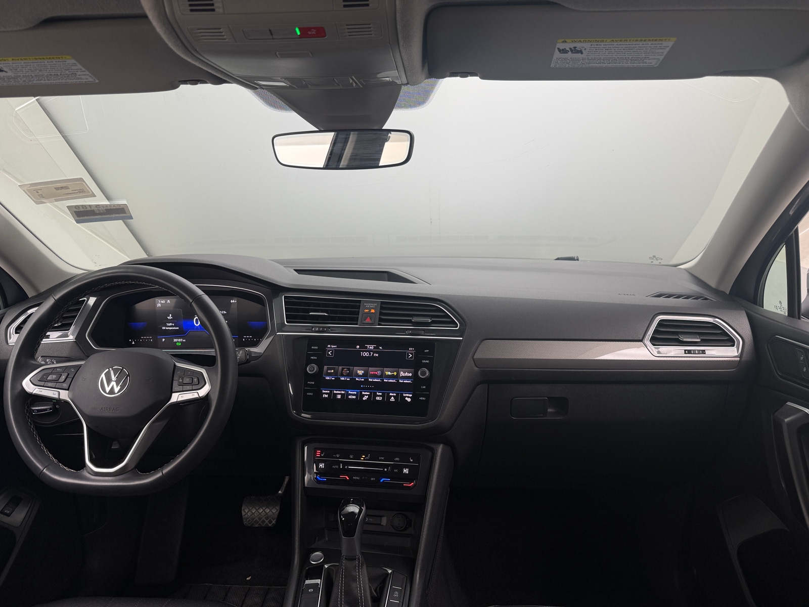 Thumbnail: 2024 Volkswagen Tiguan - 2