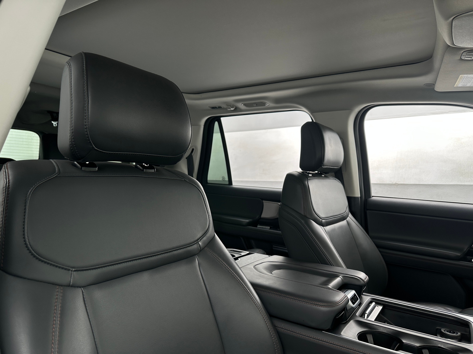 Thumbnail: 2025 Ford Expedition MAX - 2