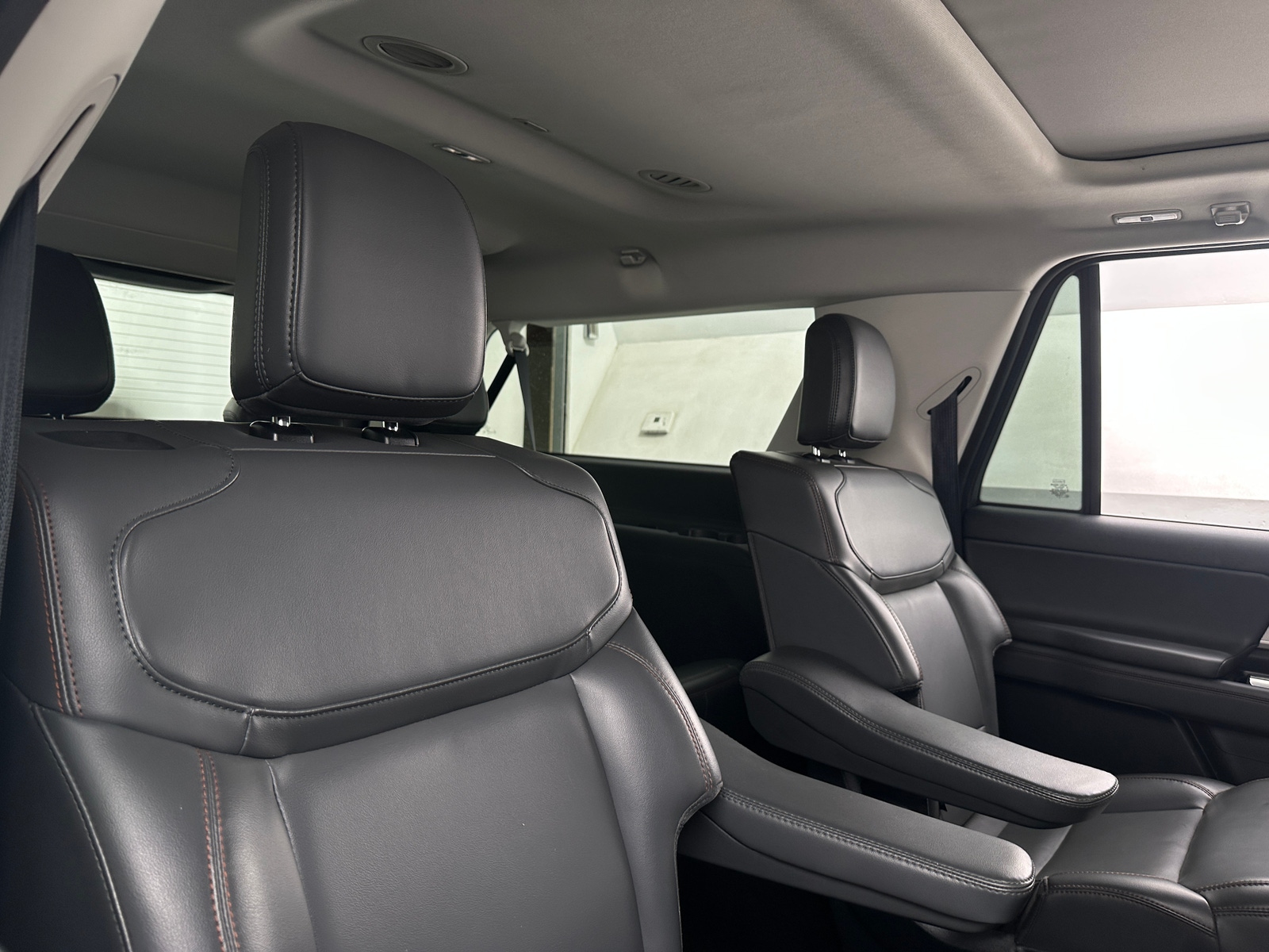 Thumbnail: 2025 Ford Expedition MAX - 6