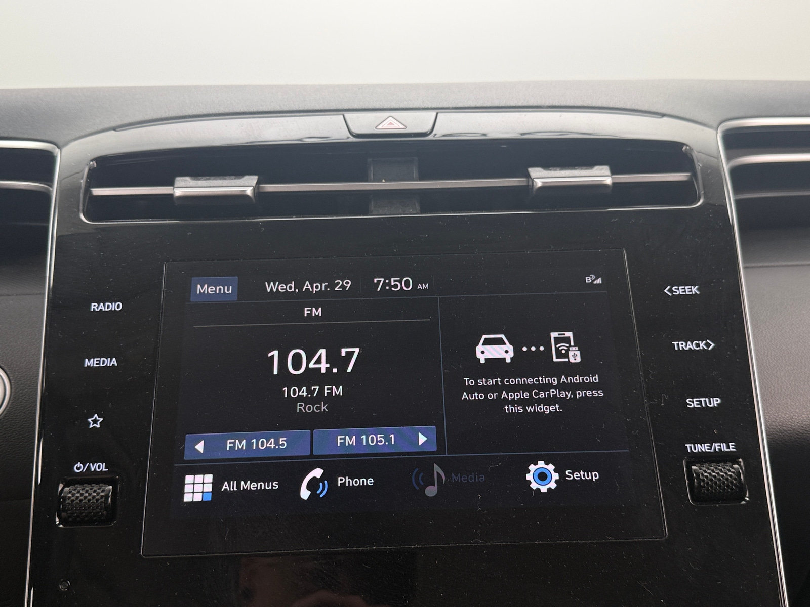 Thumbnail: 2023 Hyundai Tucson - 4