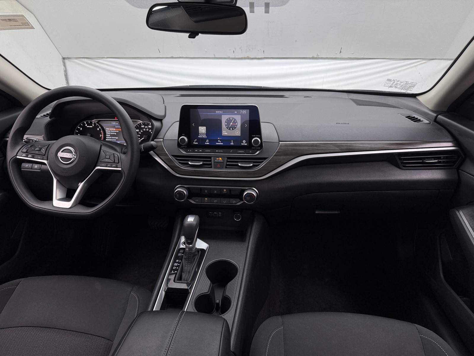 Thumbnail: 2025 Nissan Altima - 3
