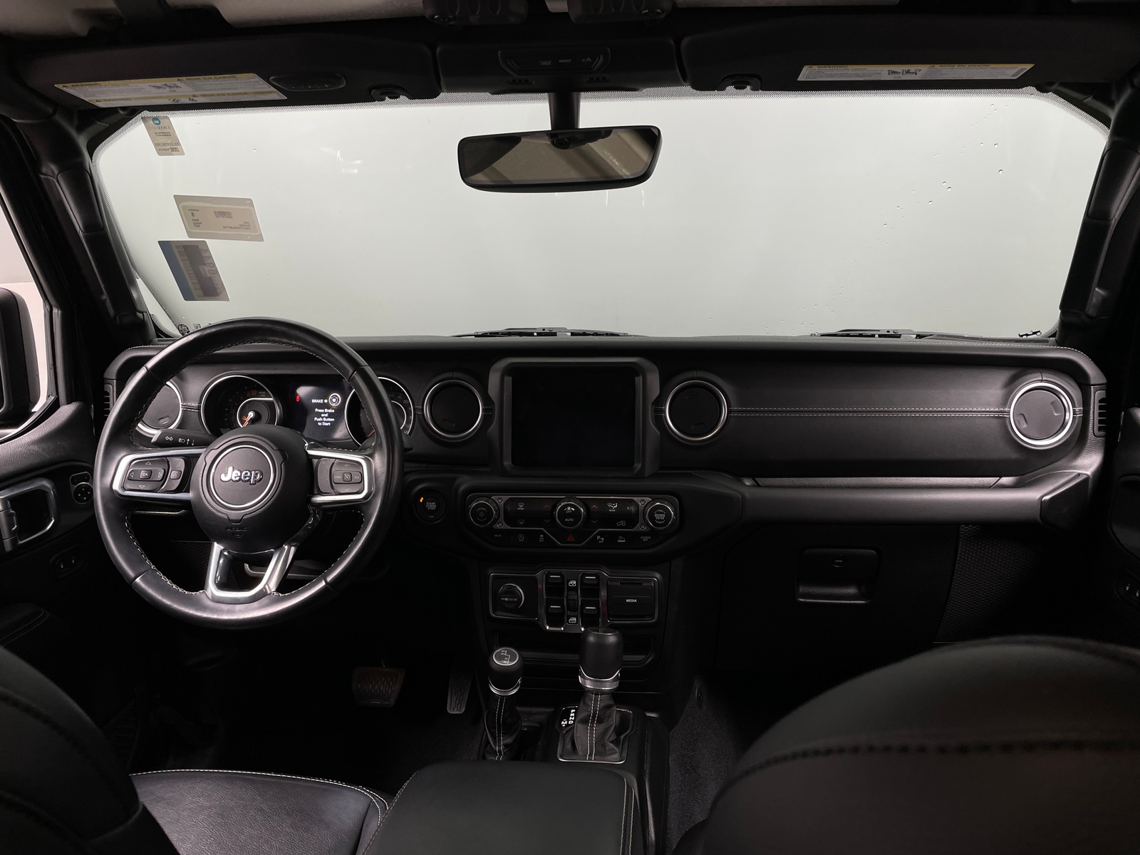 Thumbnail: 2021 Jeep Gladiator - 3
