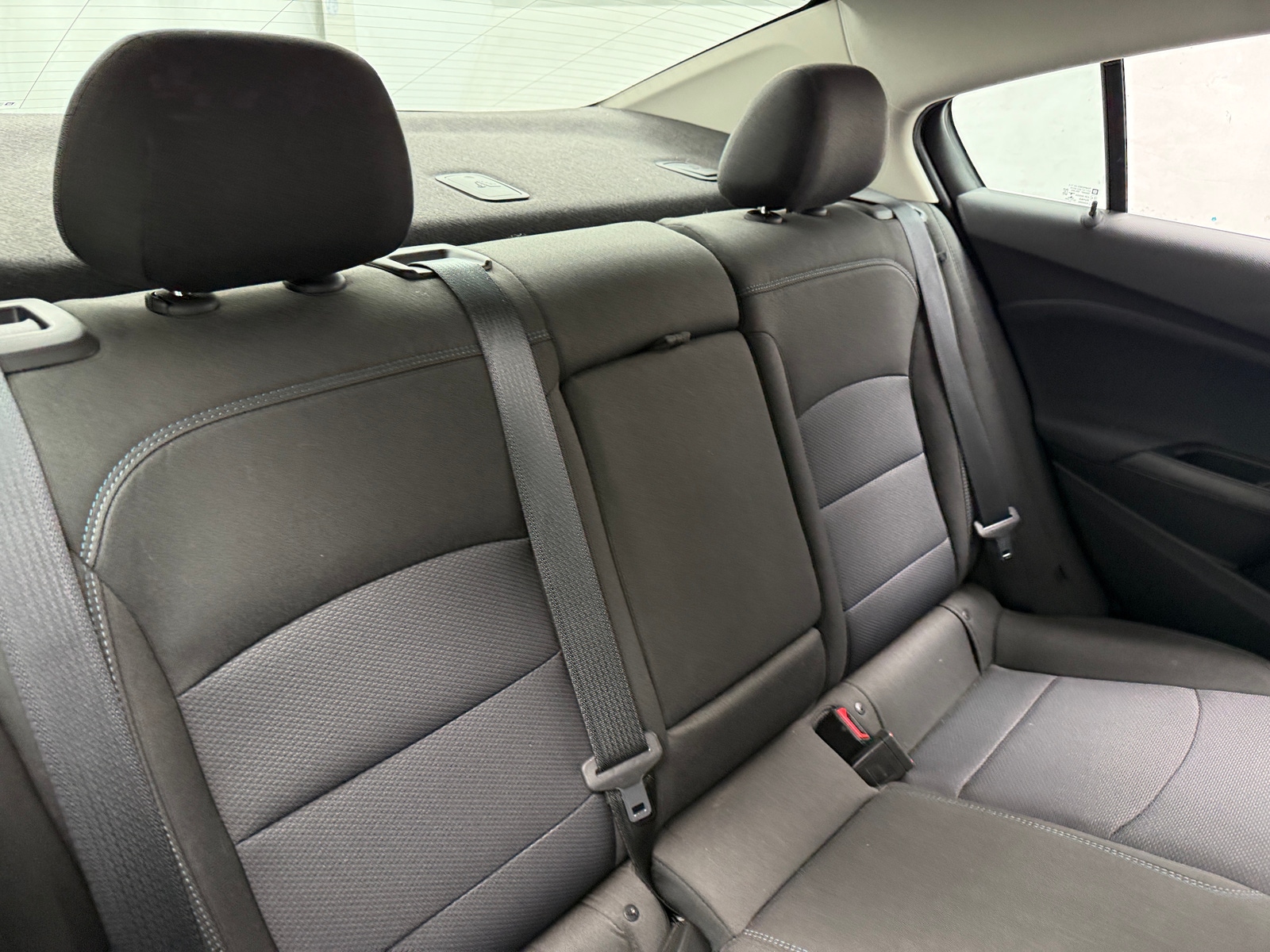 Thumbnail: 2018 Chevrolet Cruze - 6