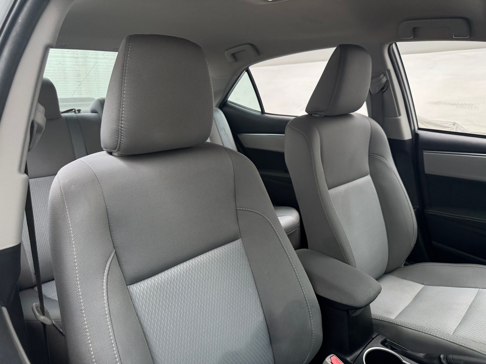 Thumbnail: 2016 Toyota Corolla - 2