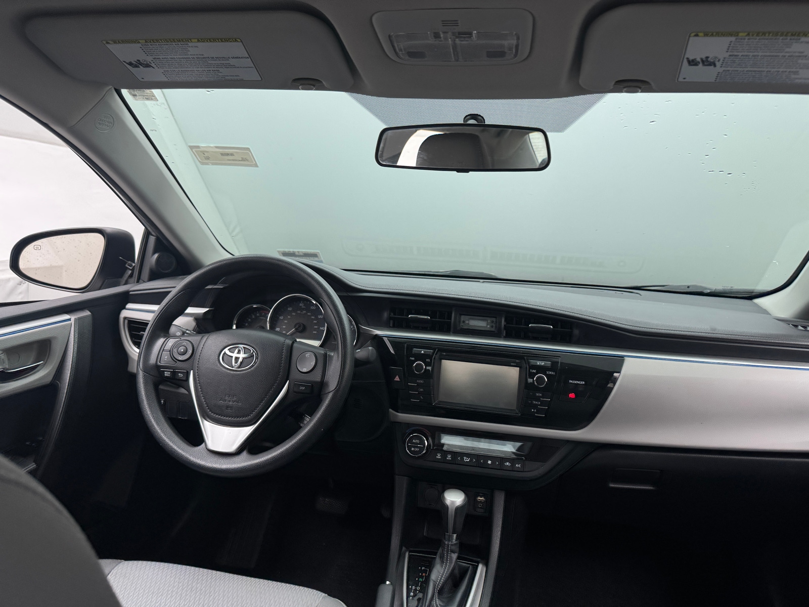 Thumbnail: 2016 Toyota Corolla - 3