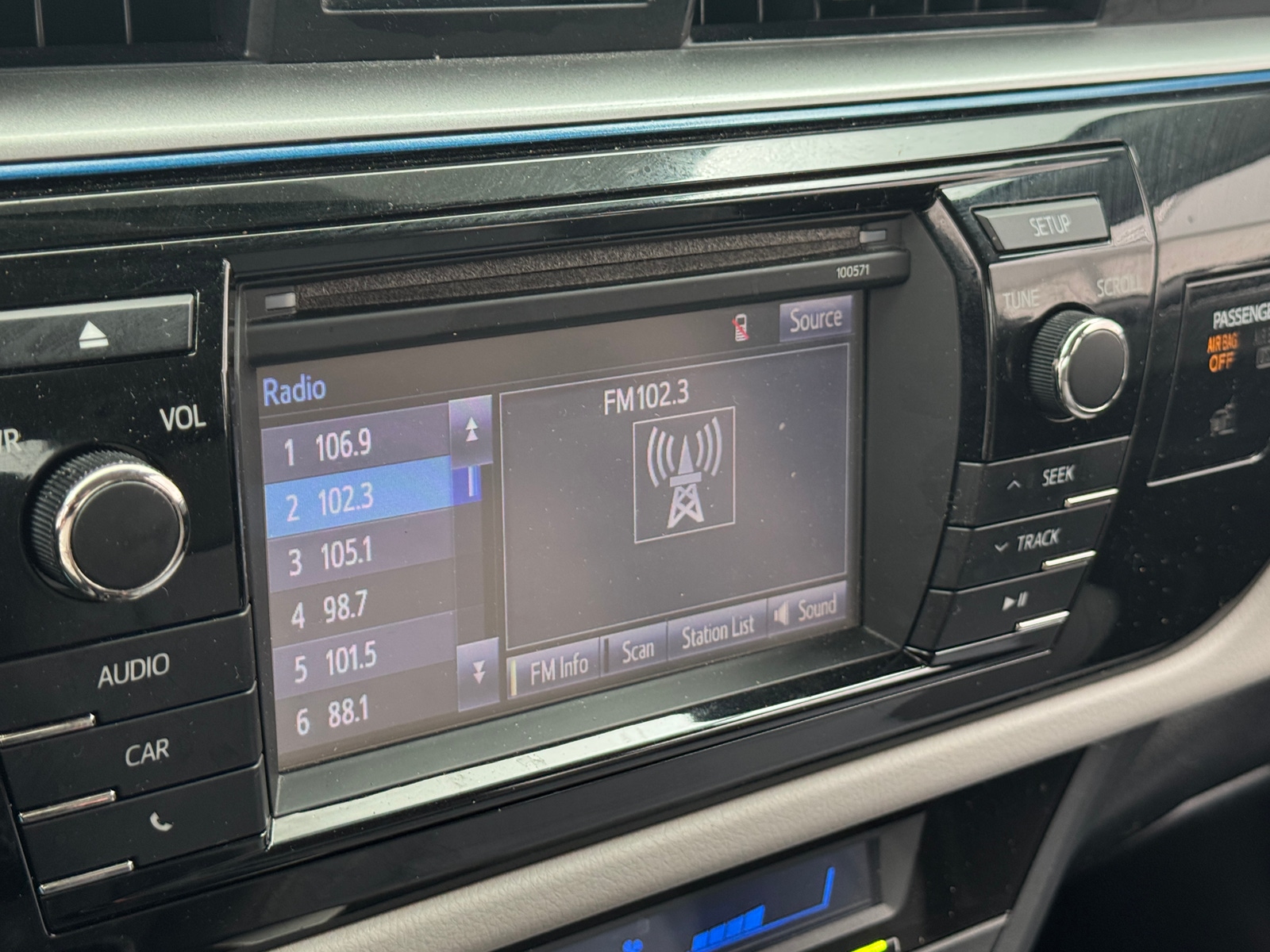 Thumbnail: 2016 Toyota Corolla - 4