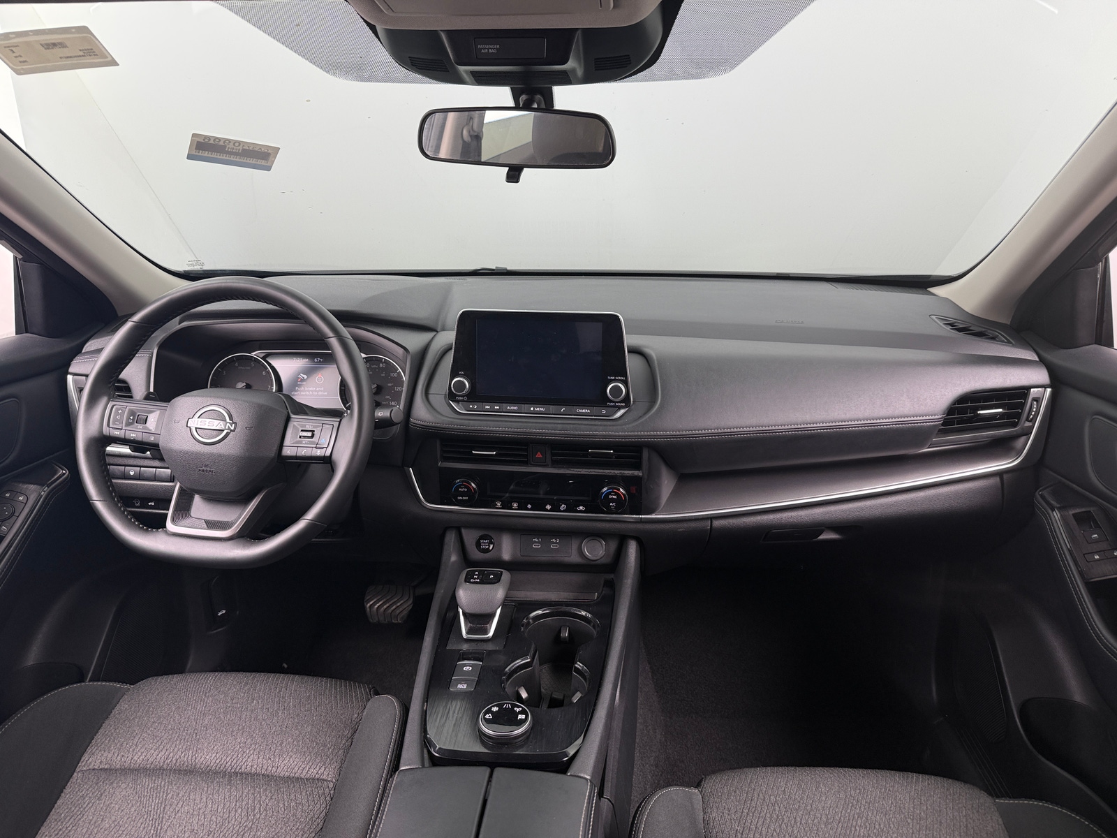 Thumbnail: 2025 Nissan Rogue - 3
