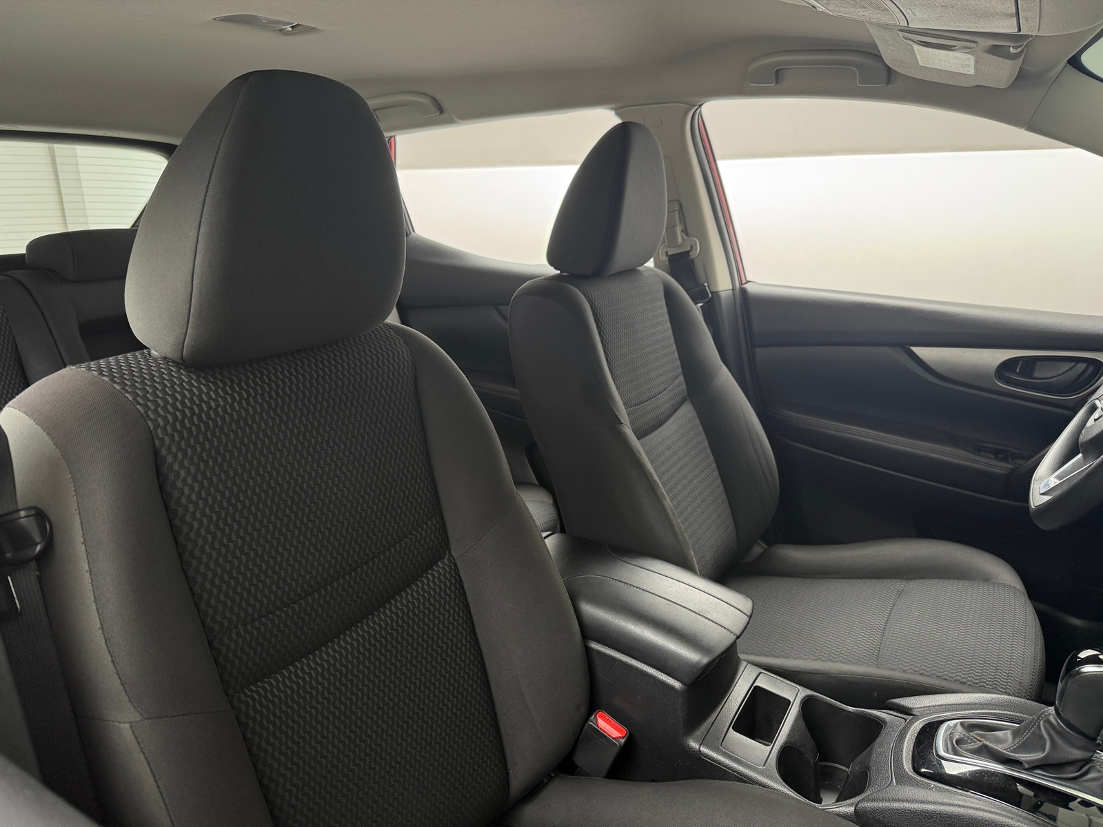 Thumbnail: 2018 Nissan Rogue Sport - 2