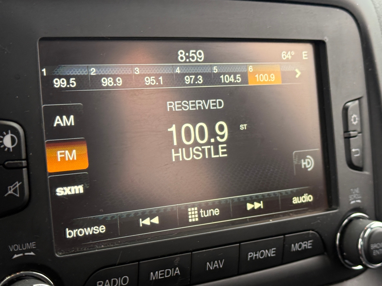 Thumbnail: 2015 Jeep Renegade - 3