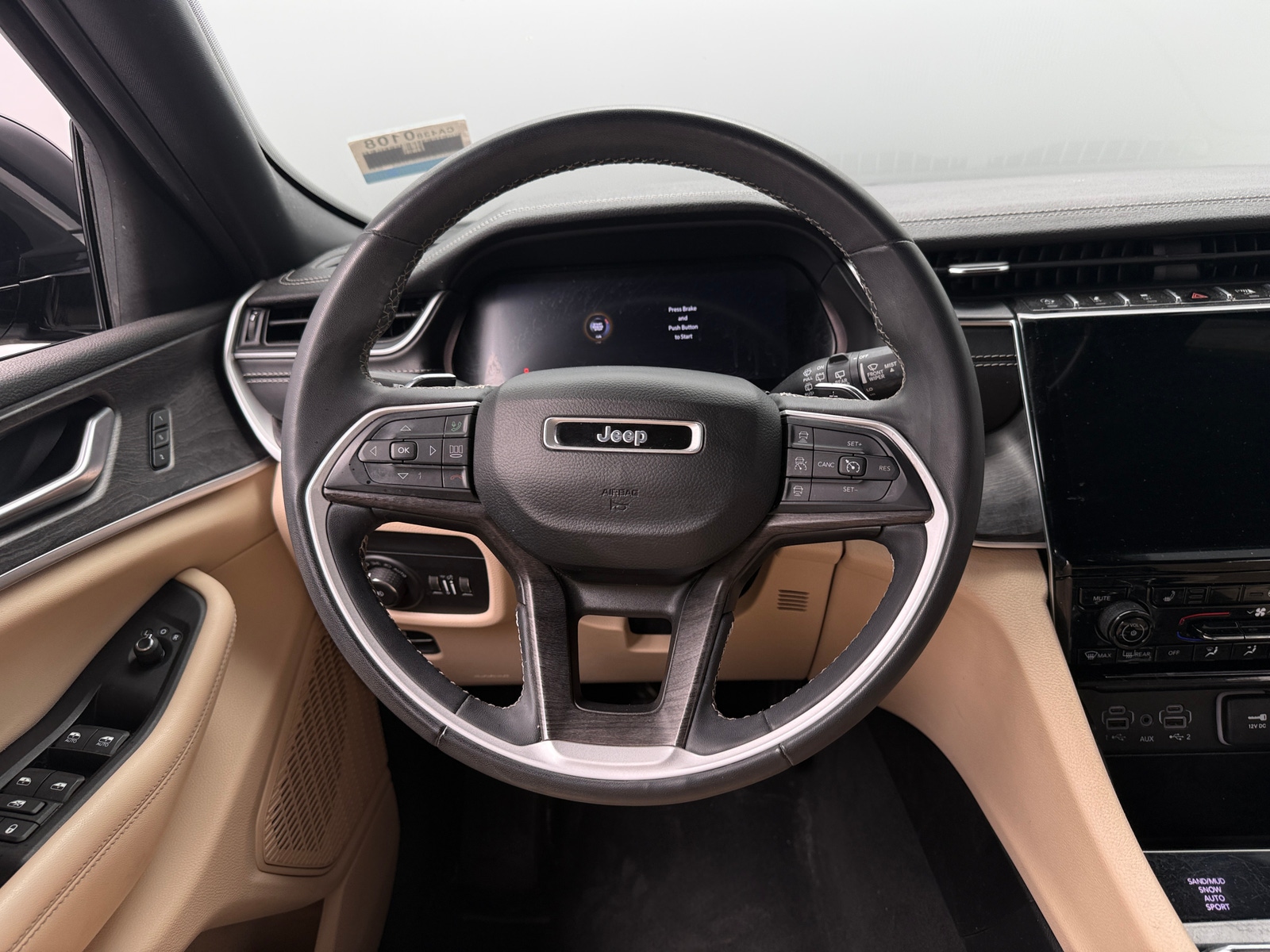 Thumbnail: 2023 Jeep Grand Cherokee - 4