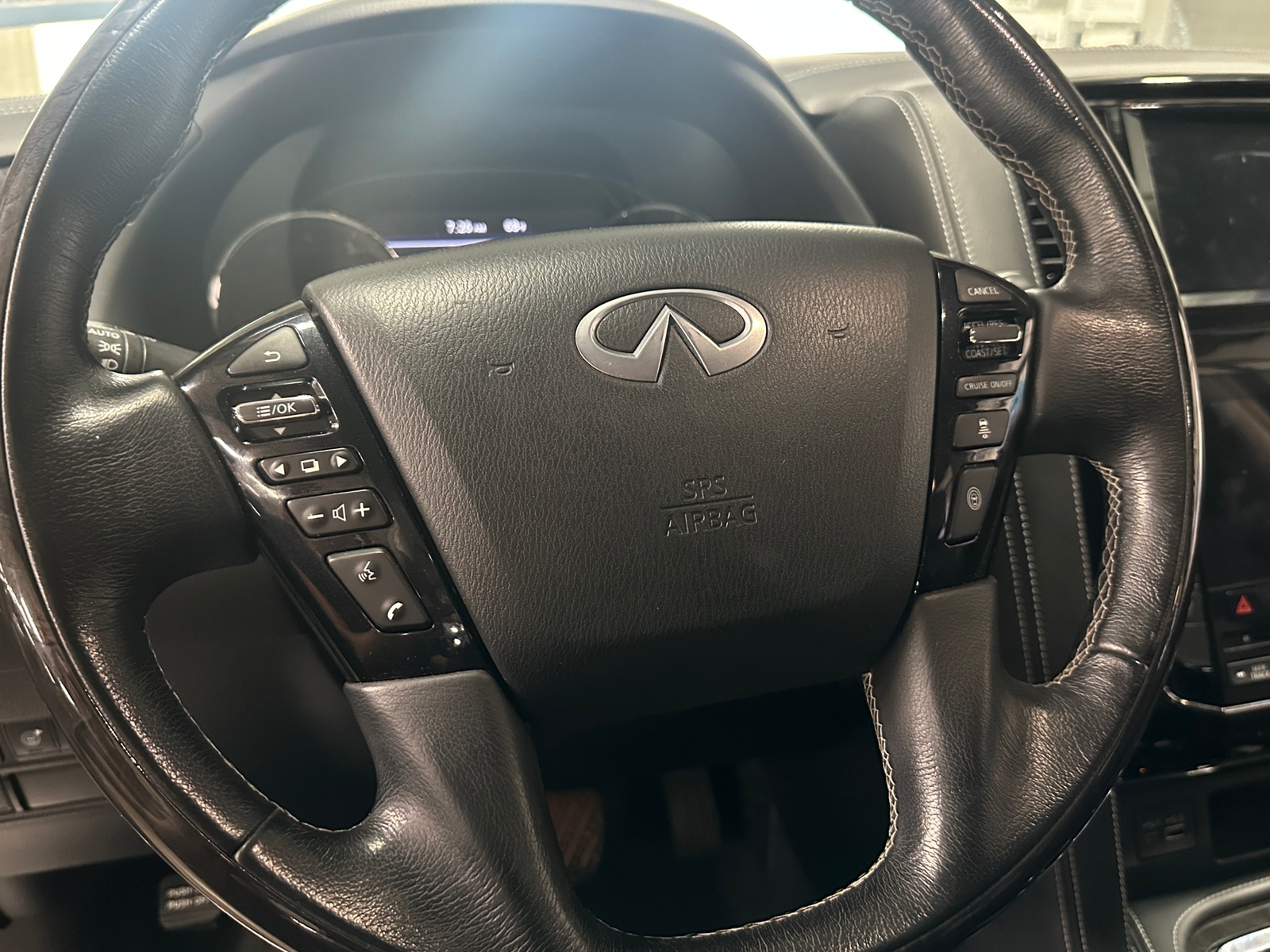 Thumbnail: 2020 INFINITI QX80 - 4