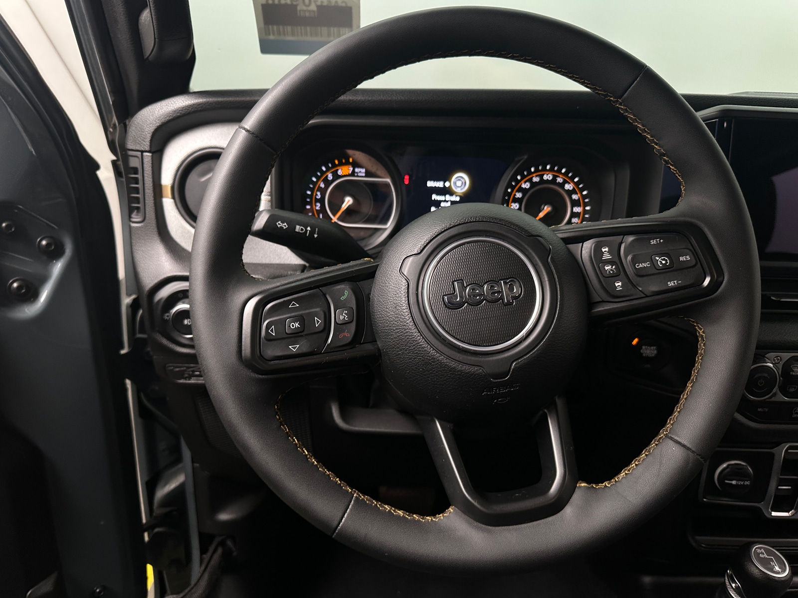 Thumbnail: 2024 Jeep Wrangler - 5
