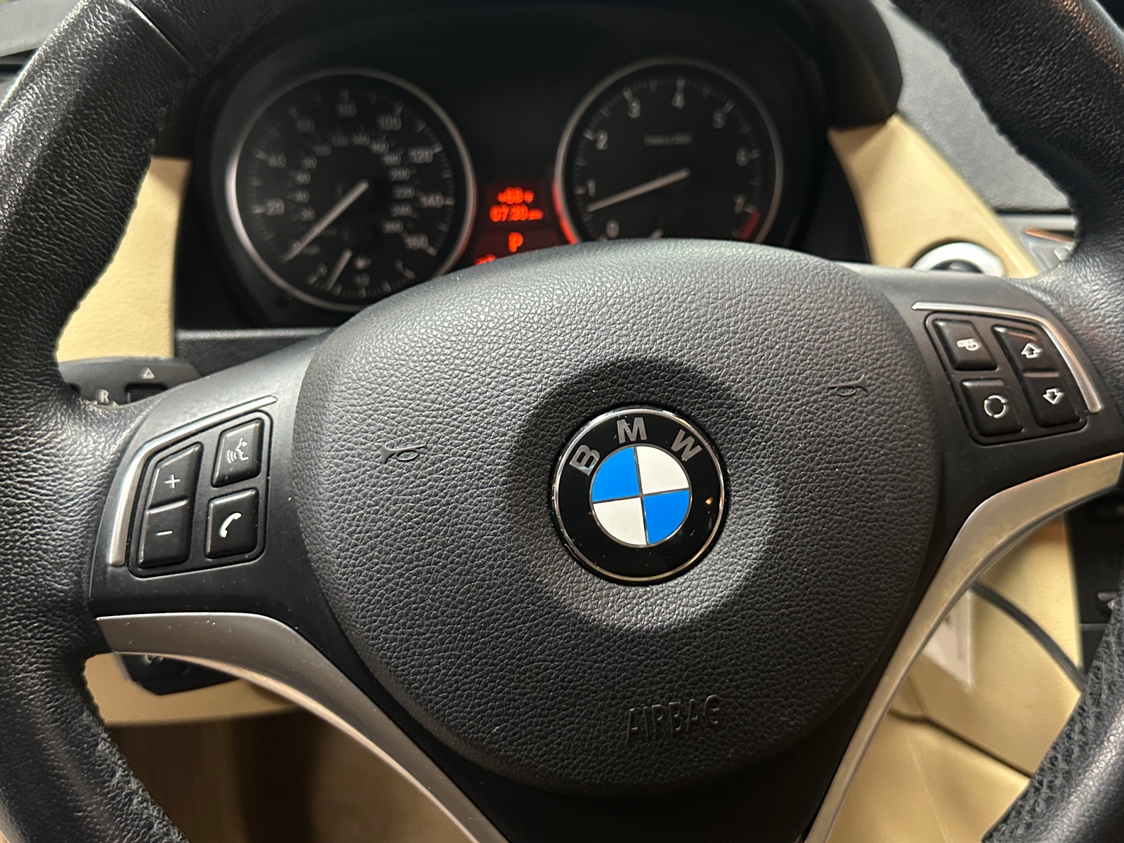 Thumbnail: 2015 BMW X1 - 4