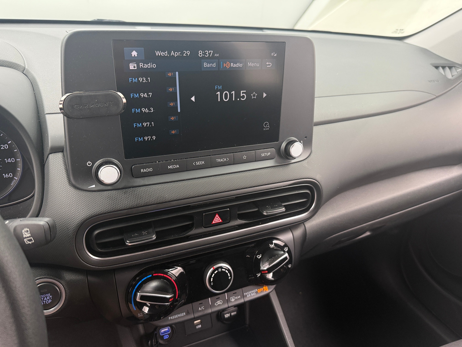 Thumbnail: 2023 Hyundai Kona - 4