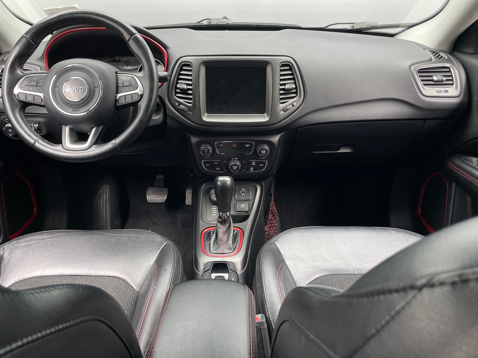 Thumbnail: 2019 Jeep Compass - 3