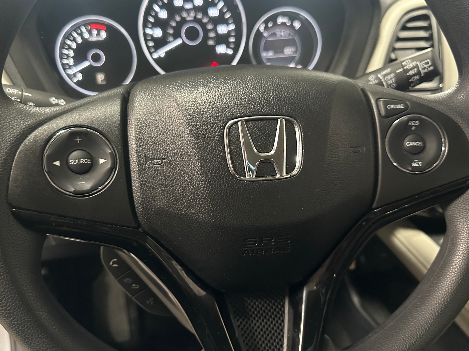 Thumbnail: 2018 Honda HR-V - 5