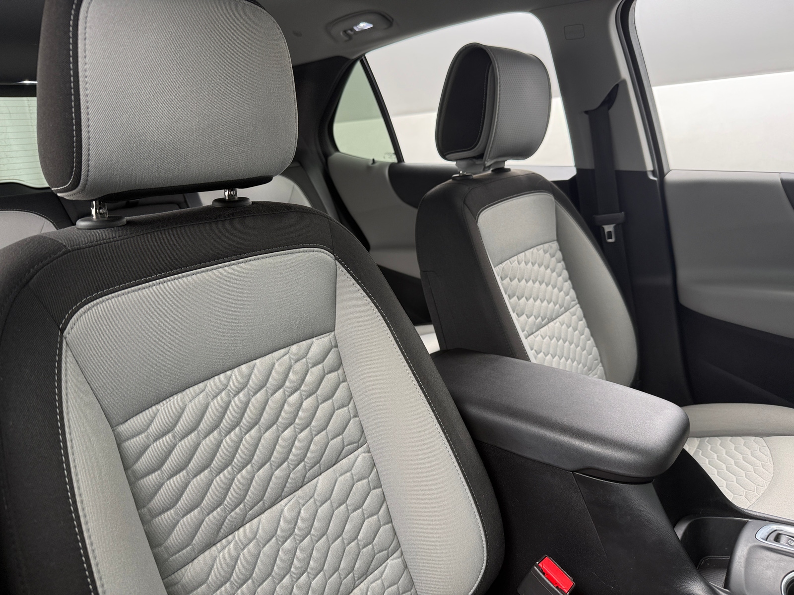 Thumbnail: 2019 Chevrolet Equinox - 2