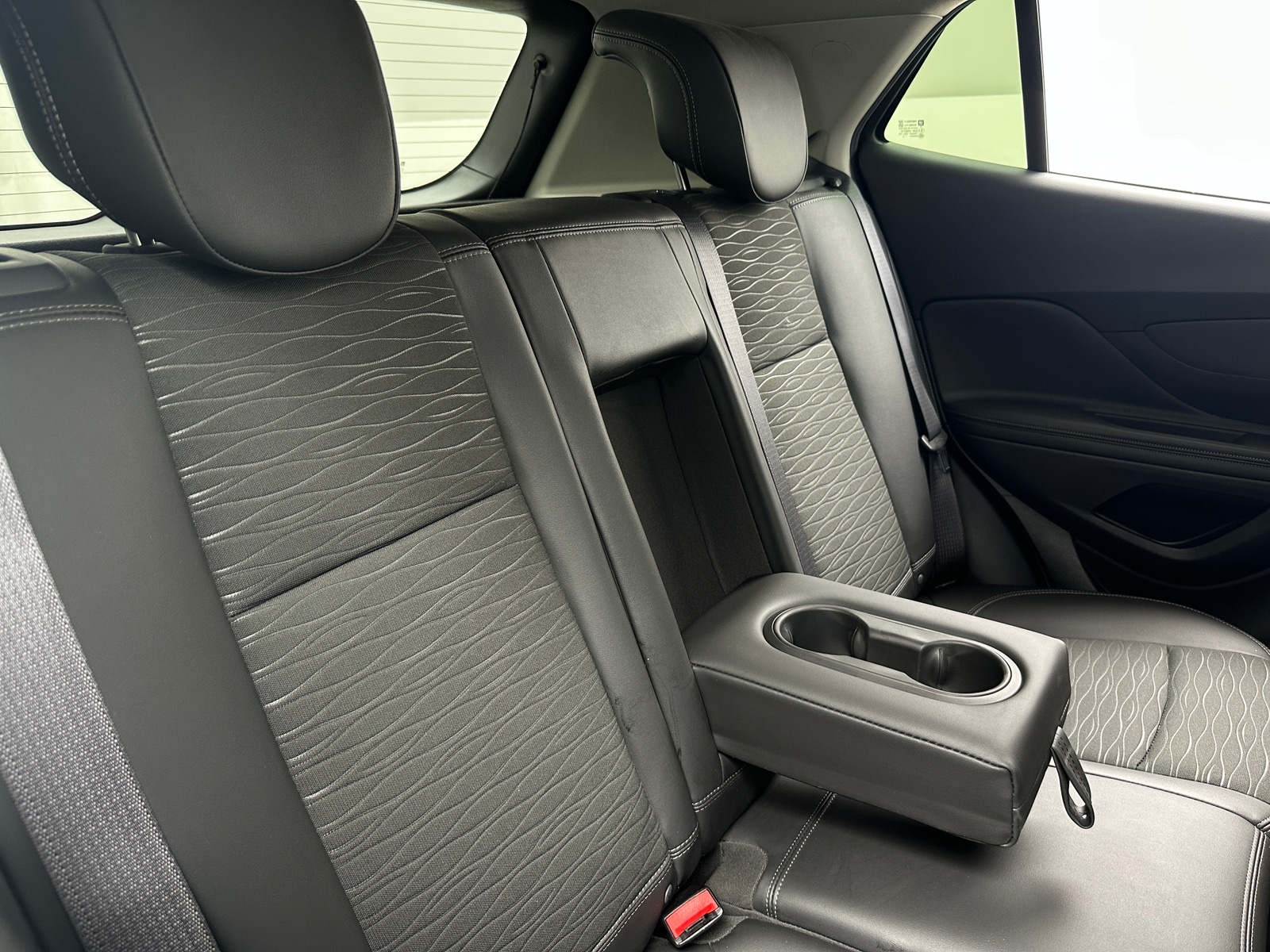 Thumbnail: 2016 Buick Encore - 5