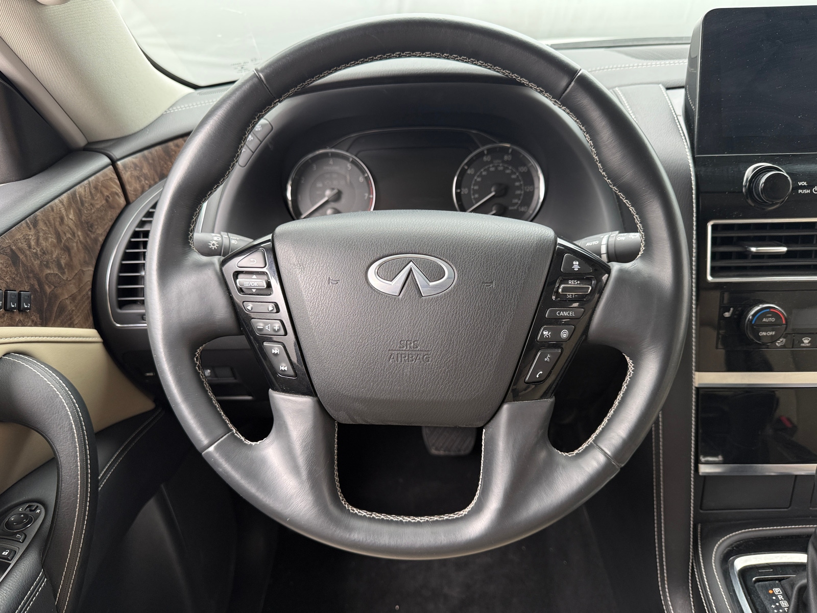 Thumbnail: 2024 INFINITI QX80 - 4