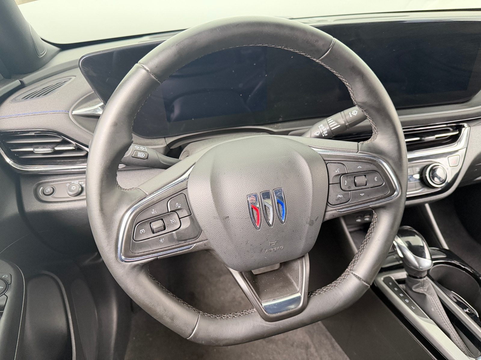 Thumbnail: 2025 Buick Envista - 4