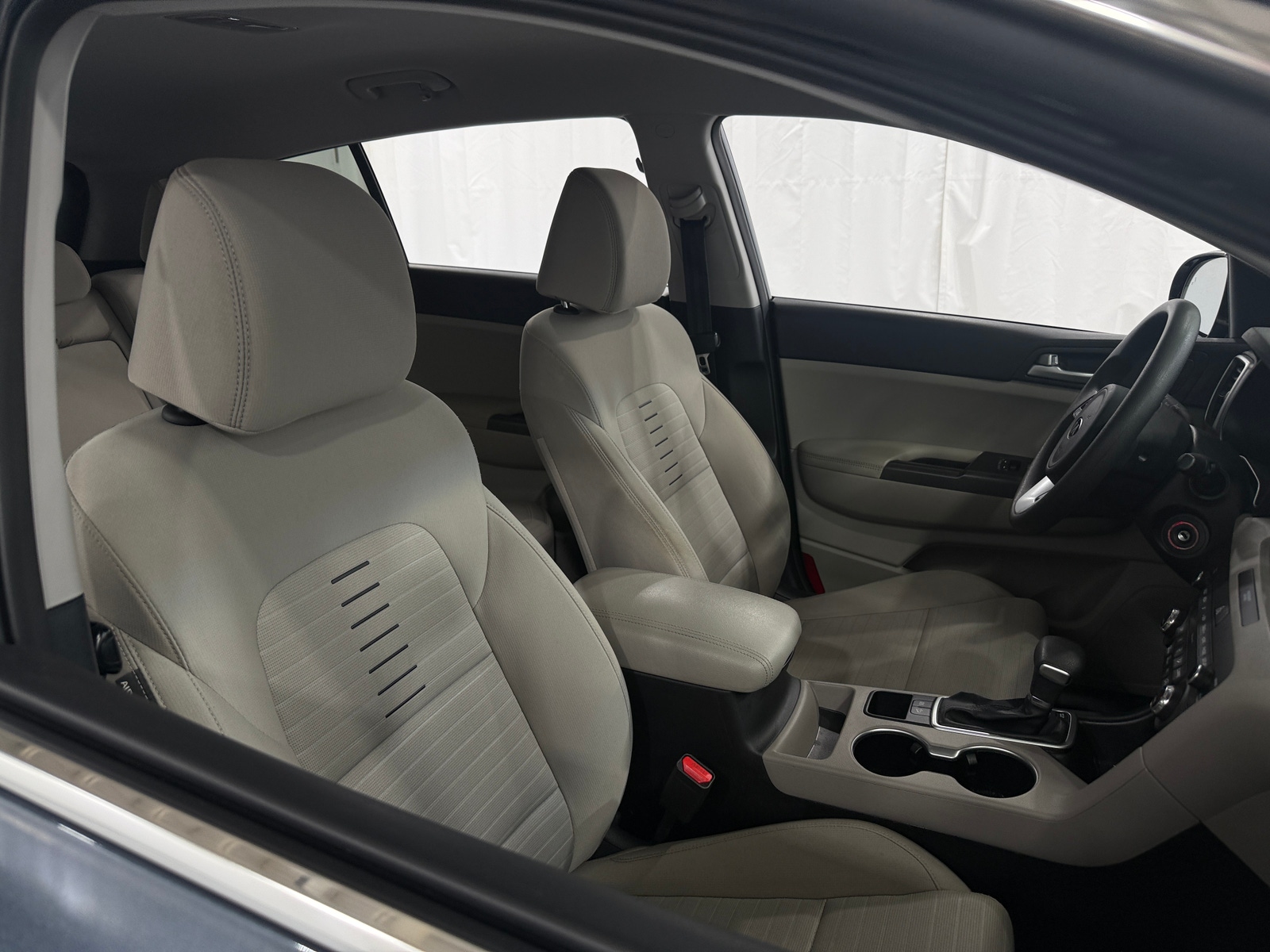 Thumbnail: 2020 Kia Sportage - 2