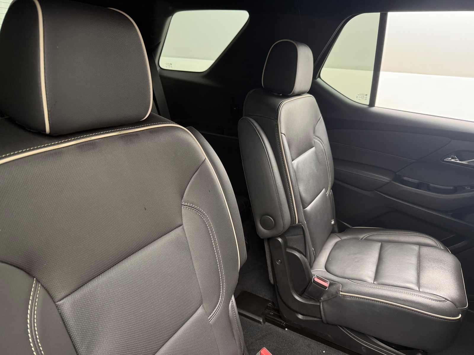 Thumbnail: 2023 Chevrolet Traverse - 5