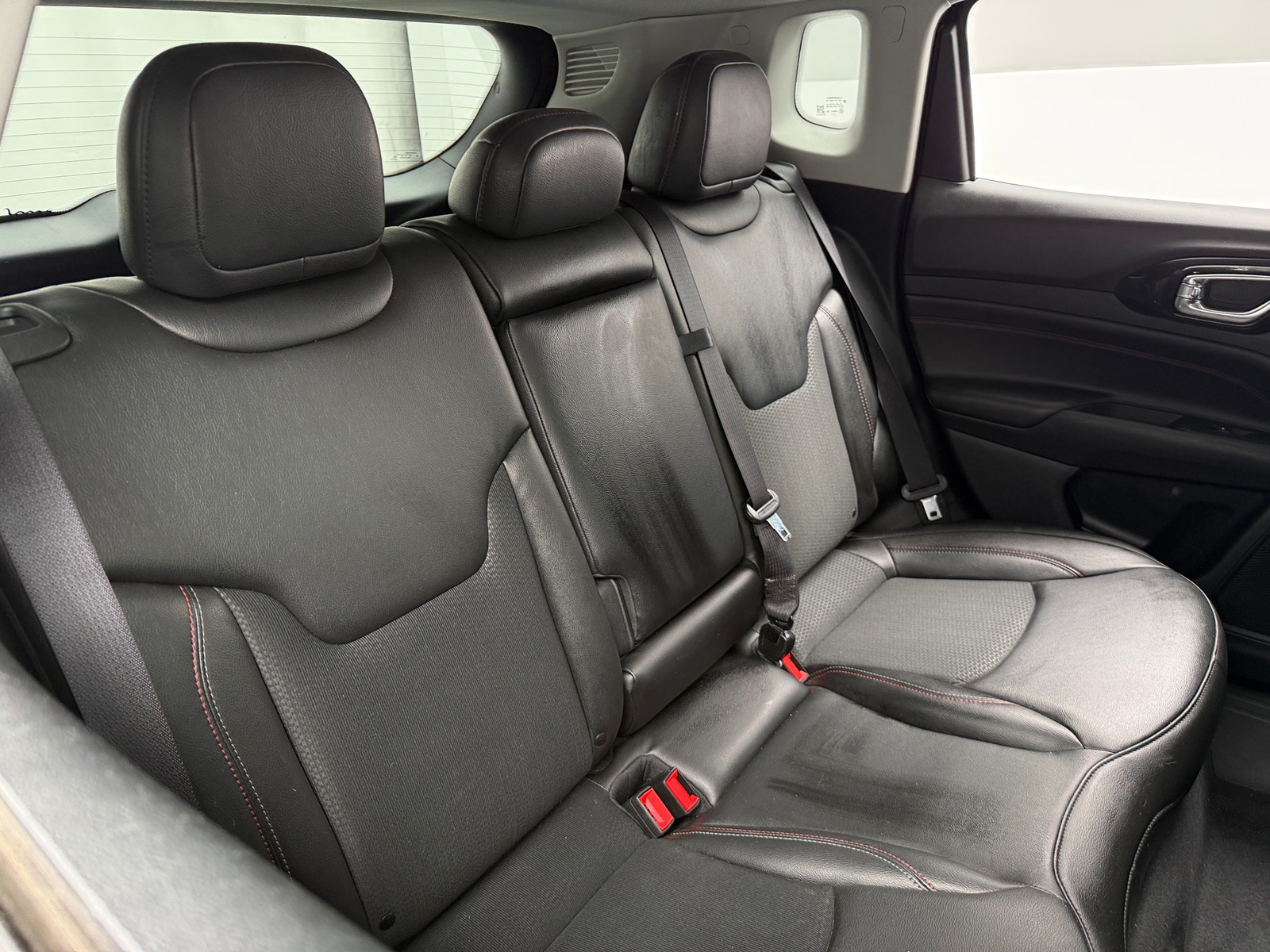 Thumbnail: 2022 Jeep Compass - 6