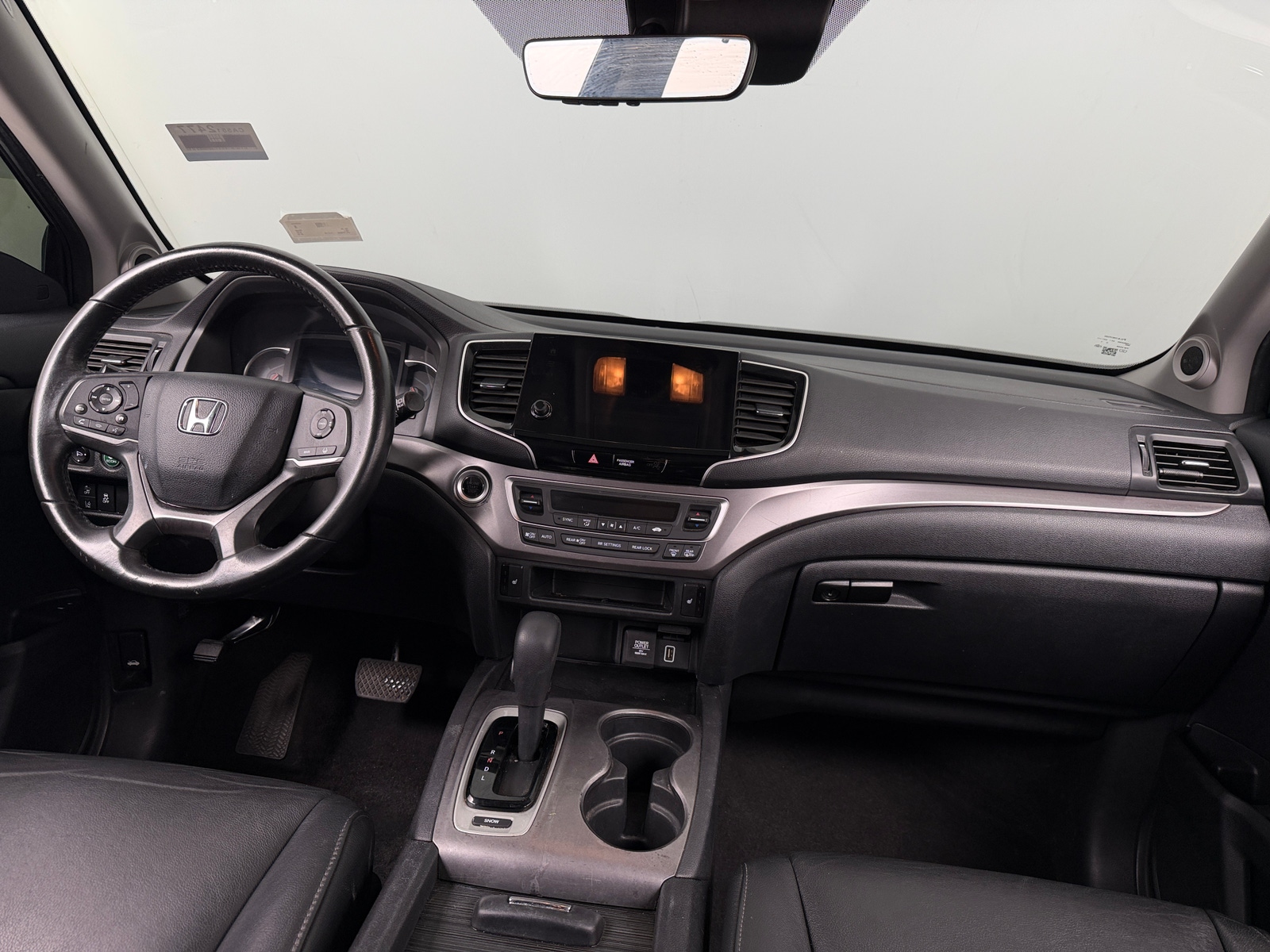 Thumbnail: 2019 Honda Pilot - 2