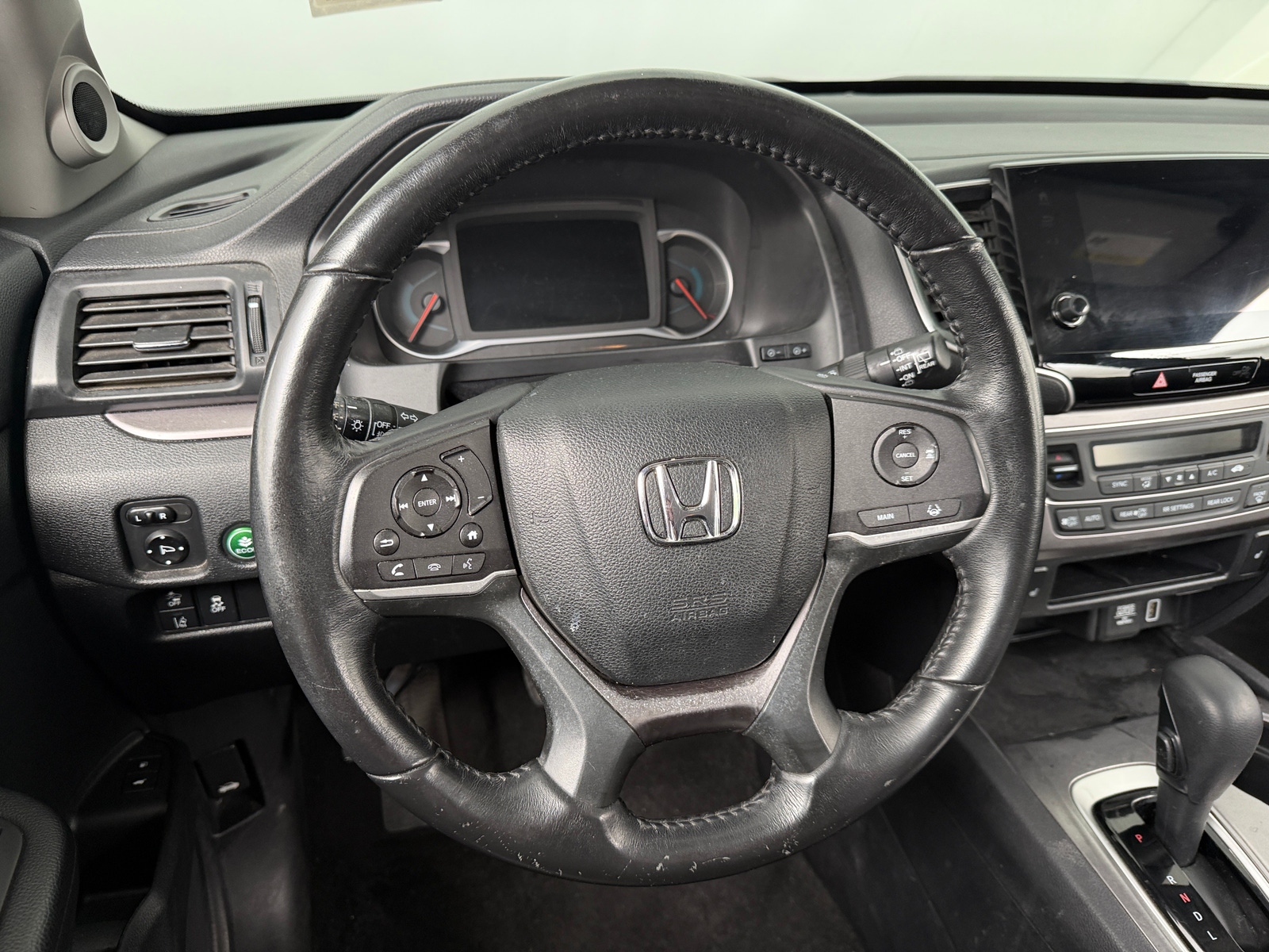 Thumbnail: 2019 Honda Pilot - 4