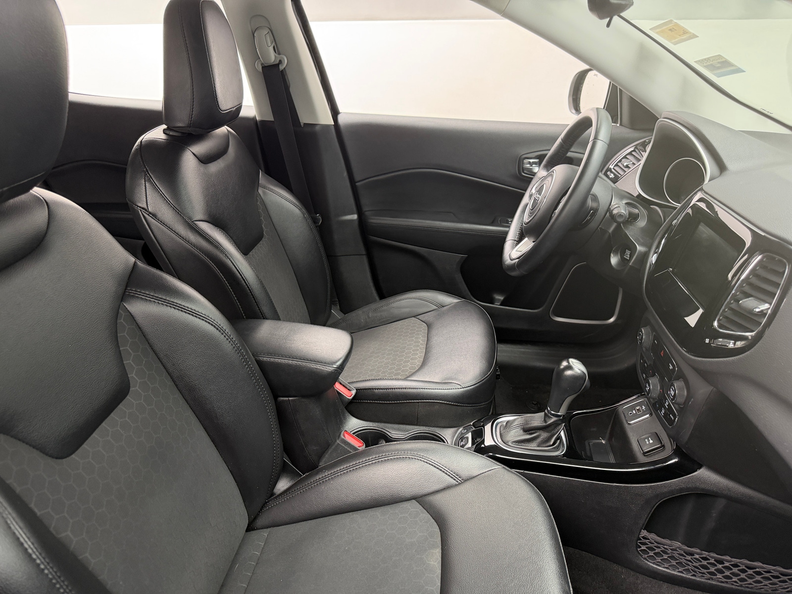 Thumbnail: 2019 Jeep Compass - 2