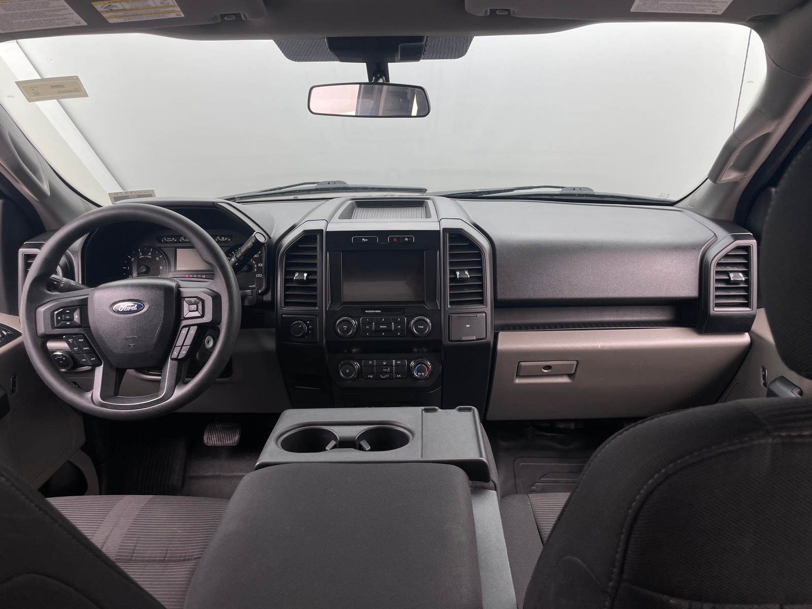 Thumbnail: 2020 Ford Econoline - 3