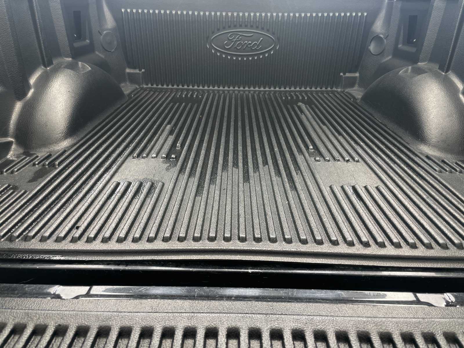 Thumbnail: 2020 Ford Econoline - 7