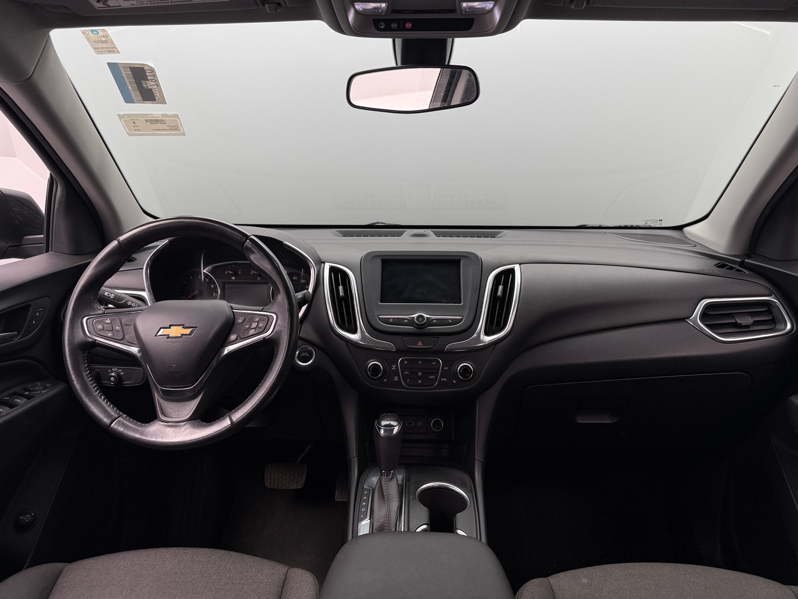 Thumbnail: 2019 Chevrolet Equinox - 3