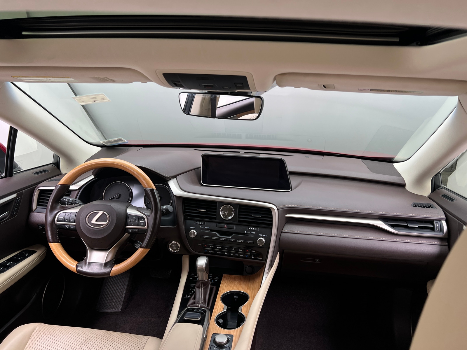 Thumbnail: 2019 Lexus RX - 2