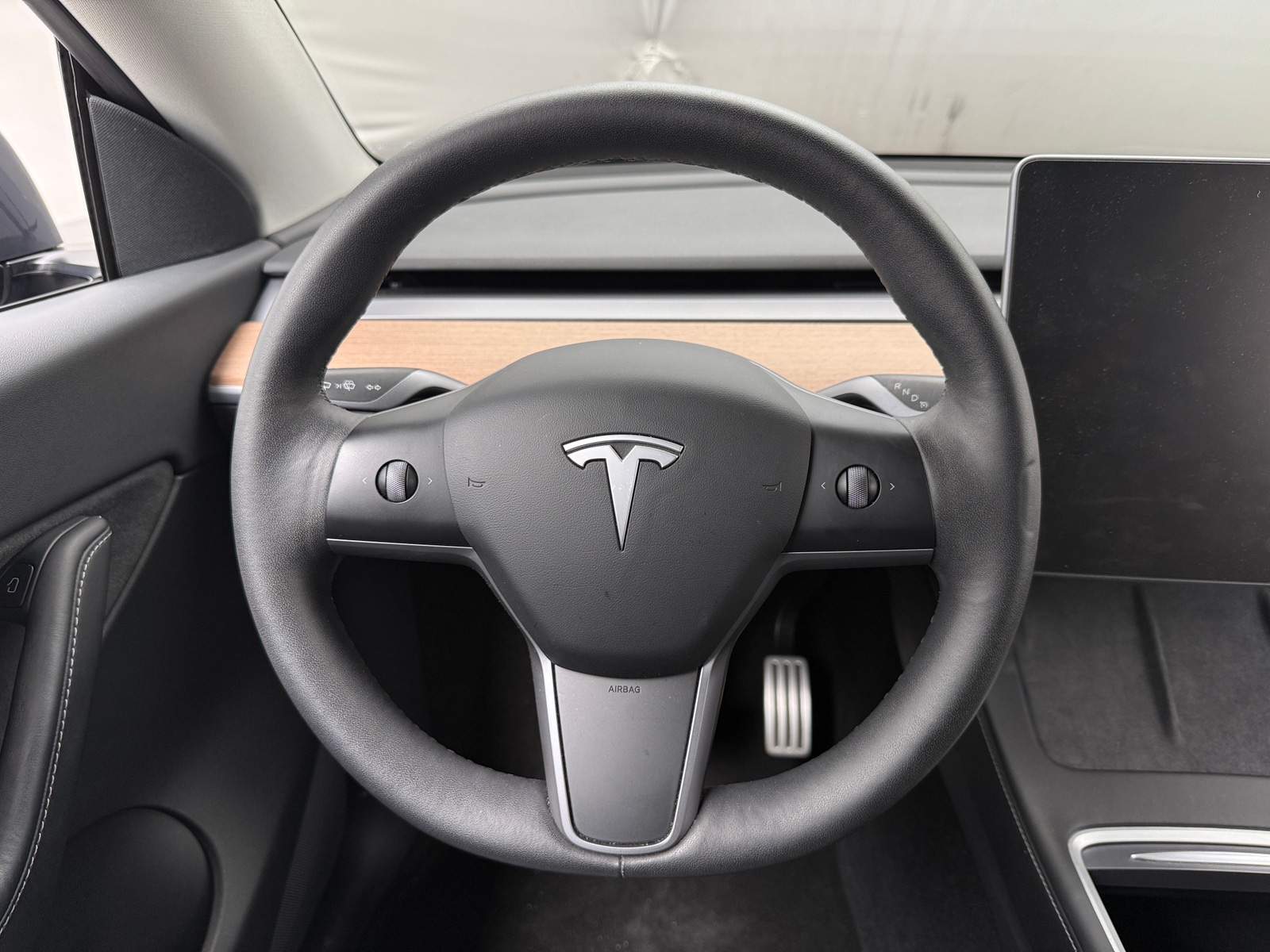 Thumbnail: 2022 Tesla Model Y - 4