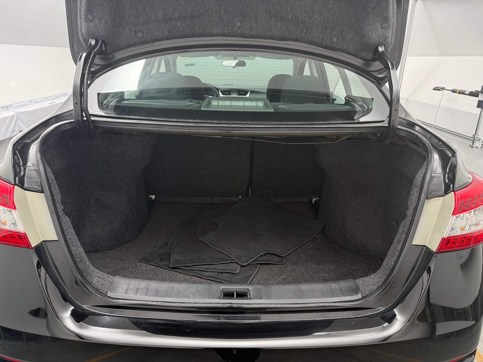 Thumbnail: 2015 Nissan Sentra - 7