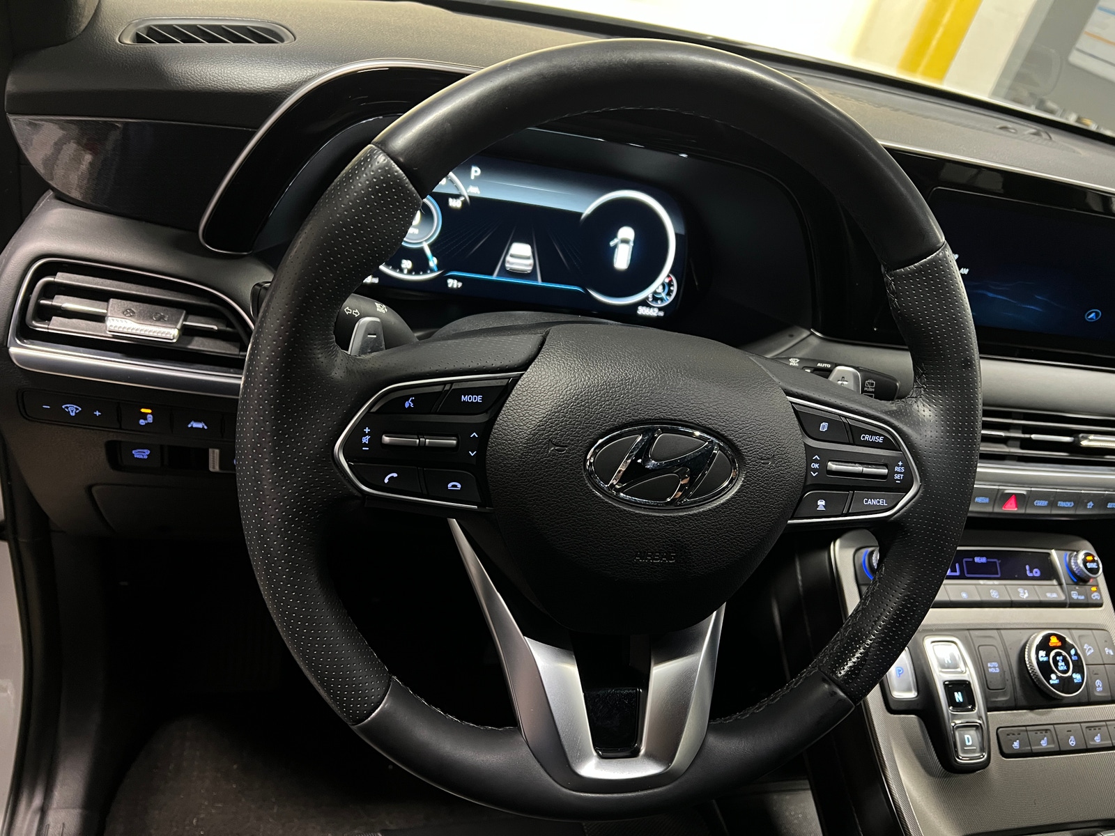 Thumbnail: 2022 Hyundai Palisade - 4