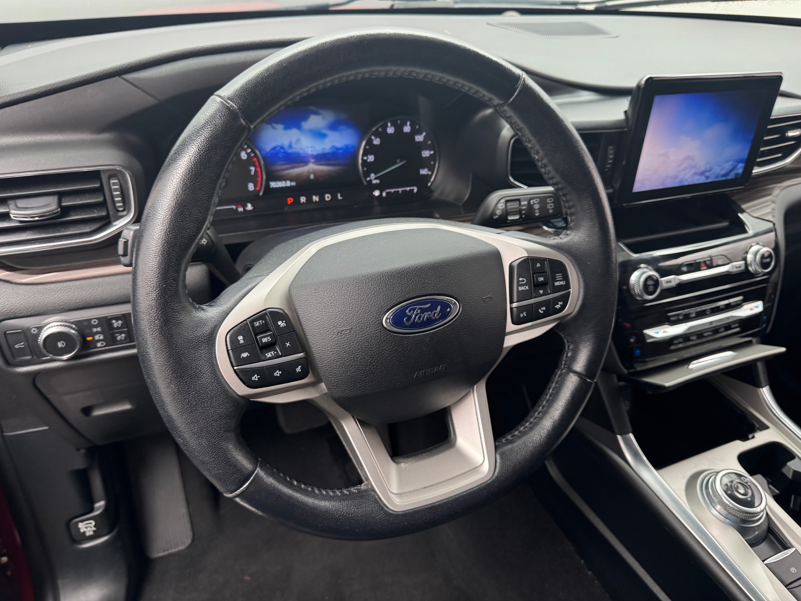 Thumbnail: 2021 Ford Explorer - 4