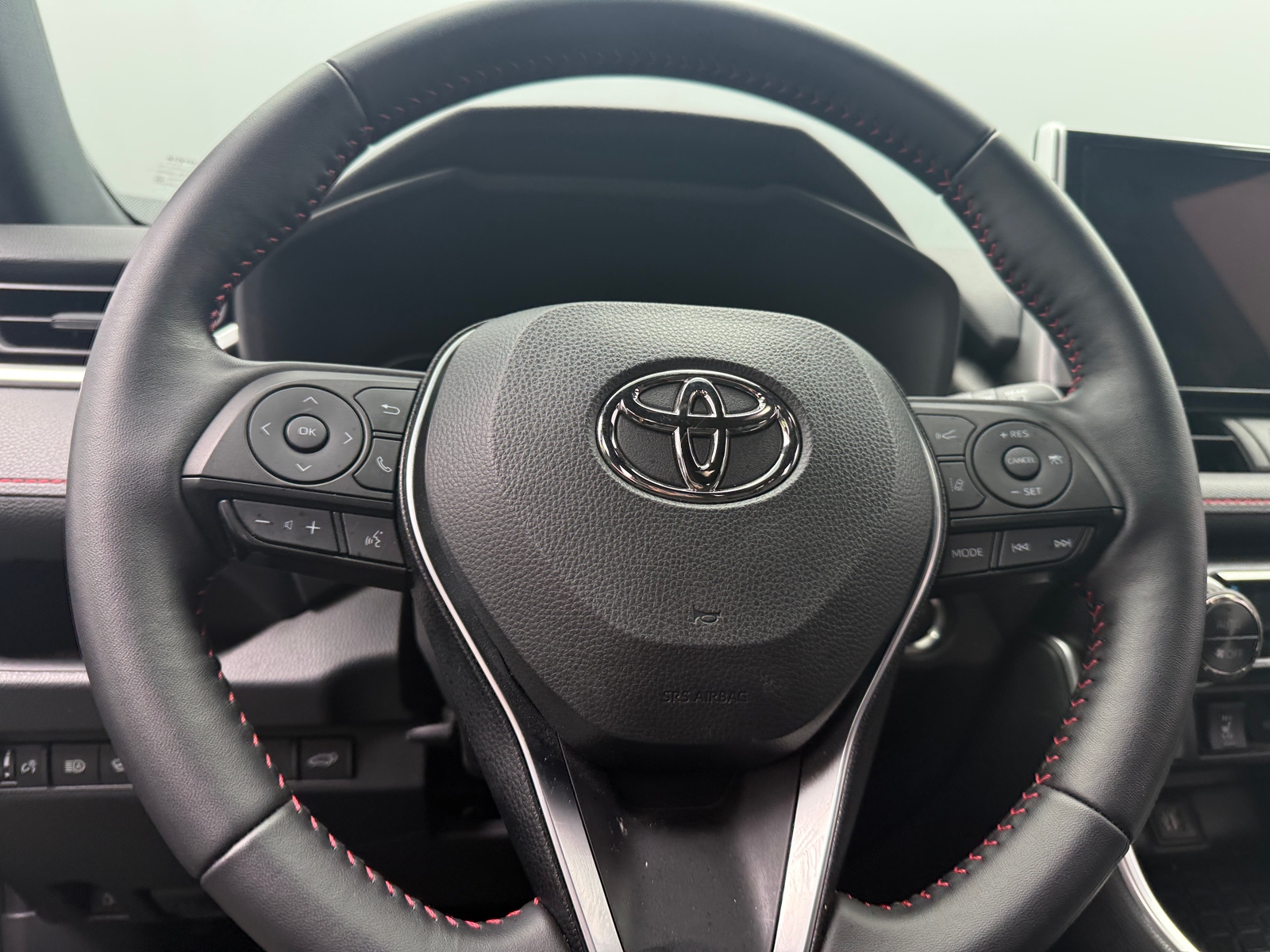 Thumbnail: 2025 Toyota RAV4 - 5