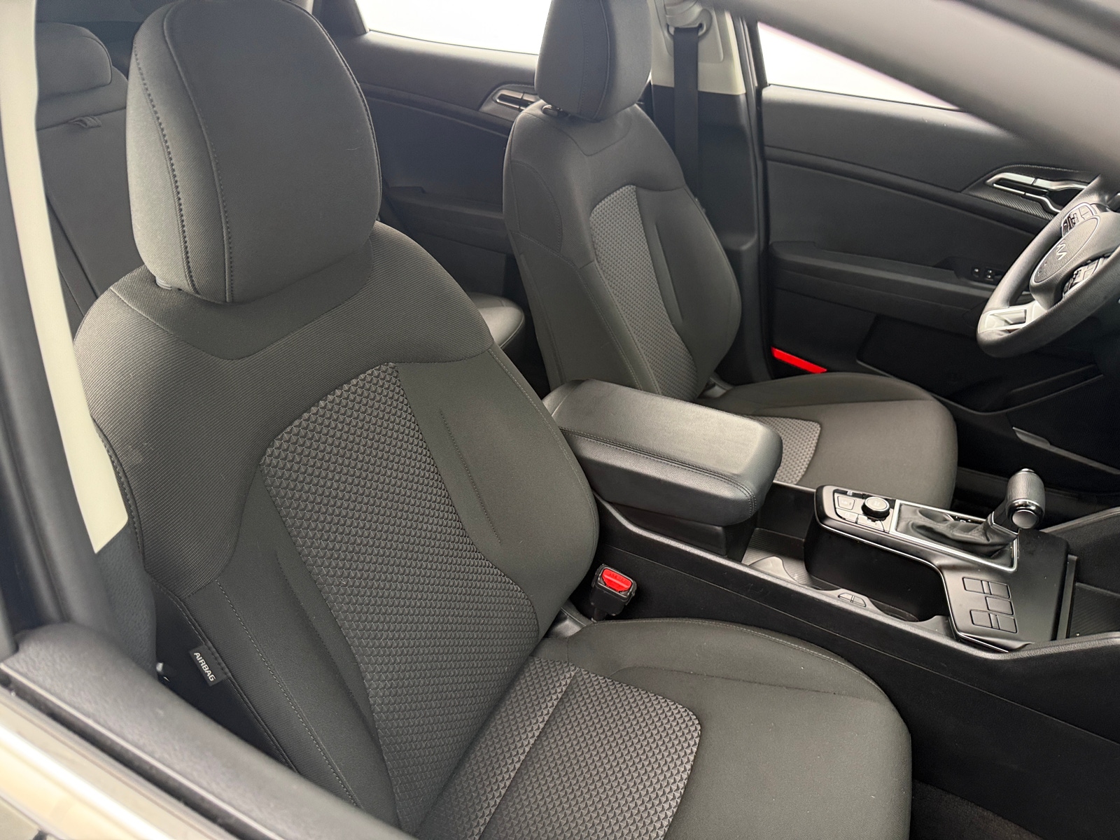 Thumbnail: 2023 Kia Sportage - 2