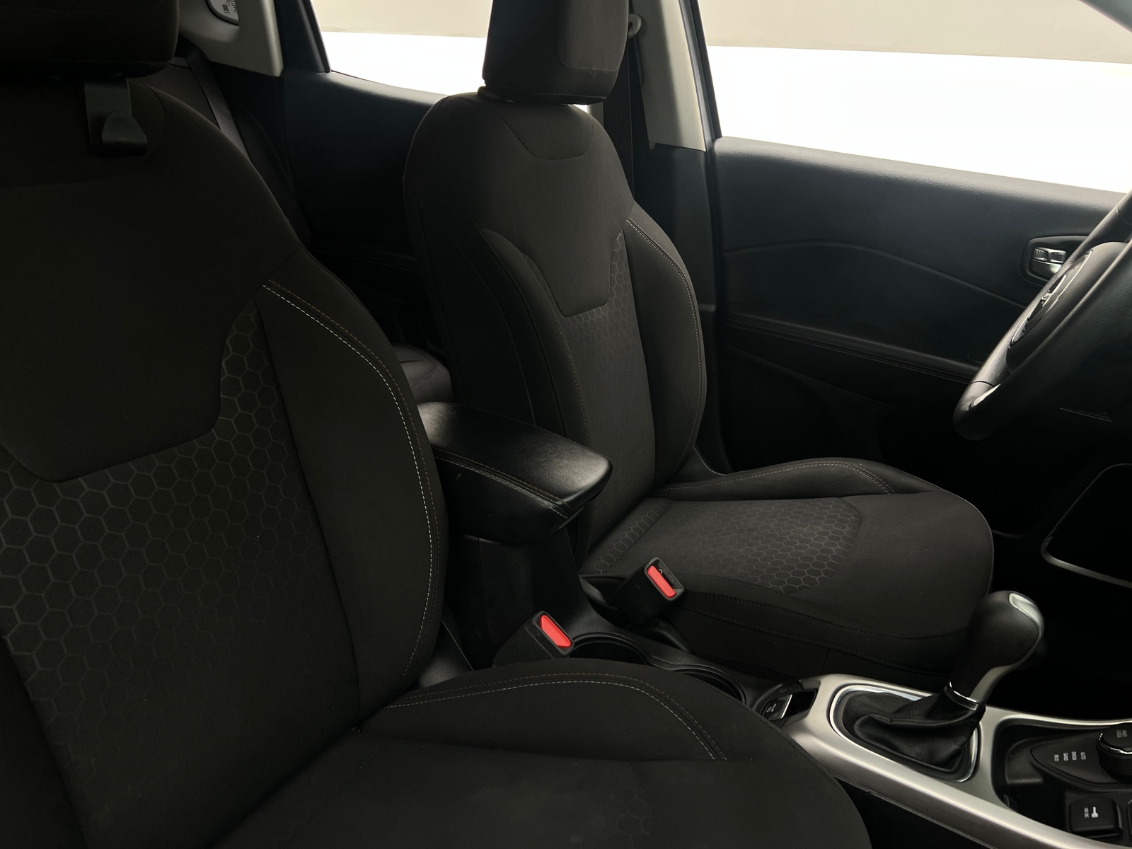 Thumbnail: 2019 Jeep Compass - 2