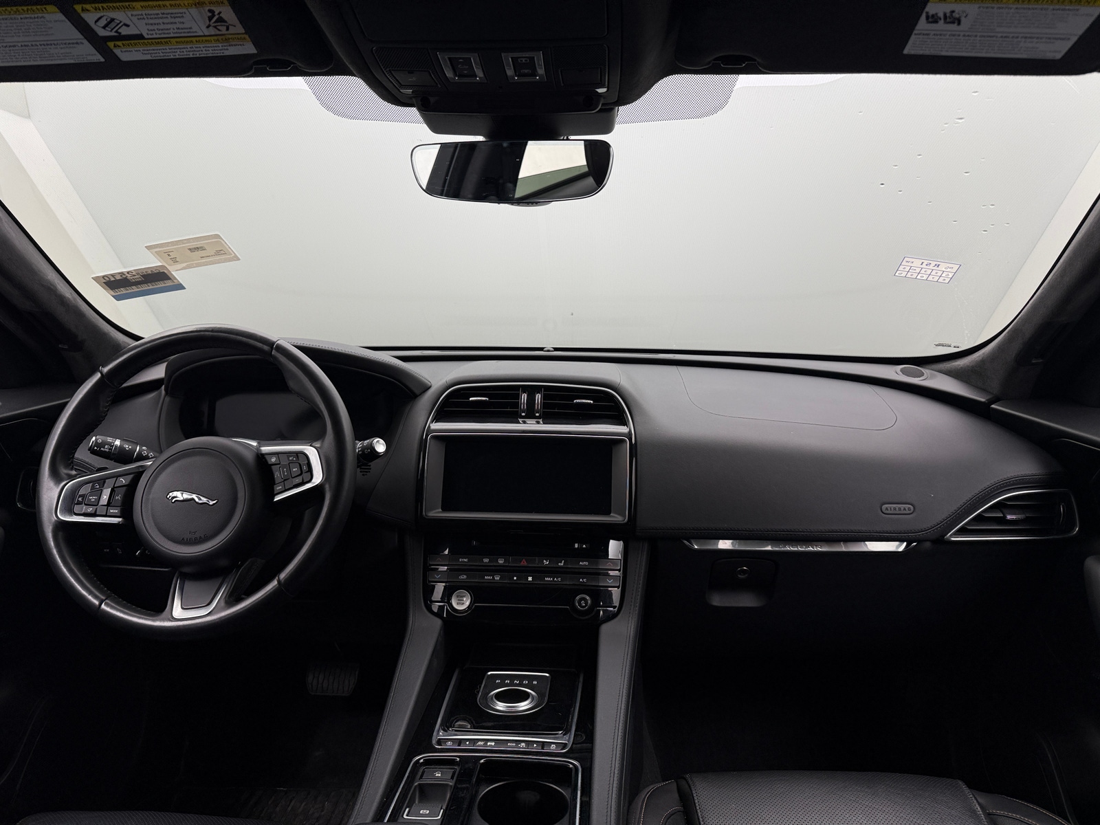 Thumbnail: 2020 Jaguar F-Pace - 2